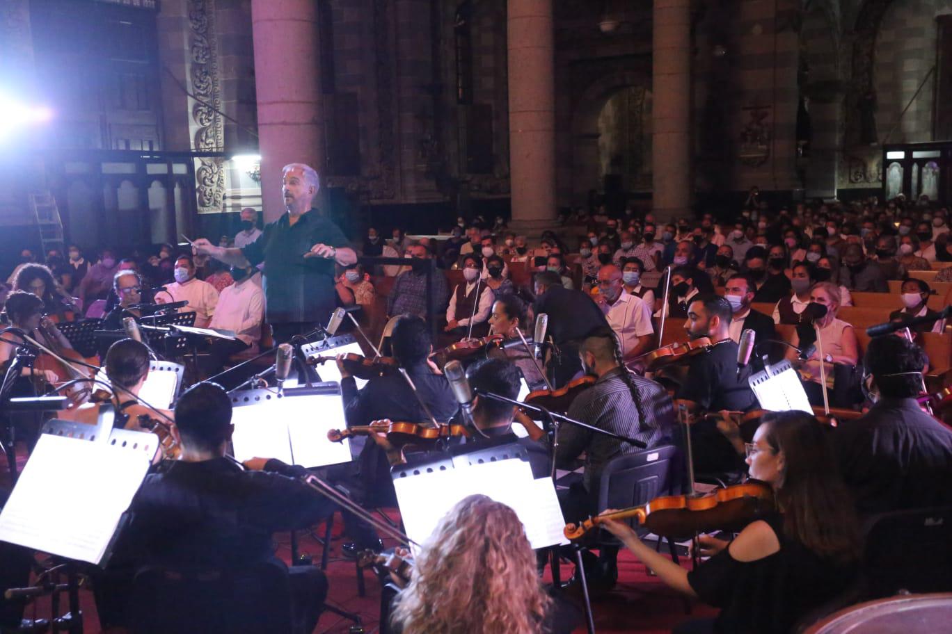 $!Suena el ‘Réquiem’, de Mozart, en la Catedral de Mazatlán