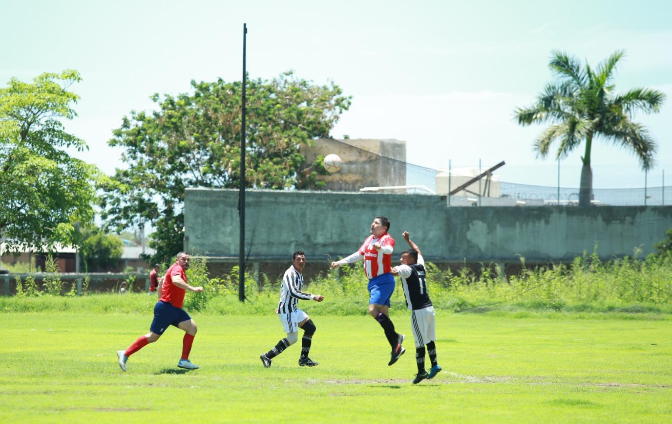 $!Es Marinos Klein campeón de la Golden Máster, en Club Muralla