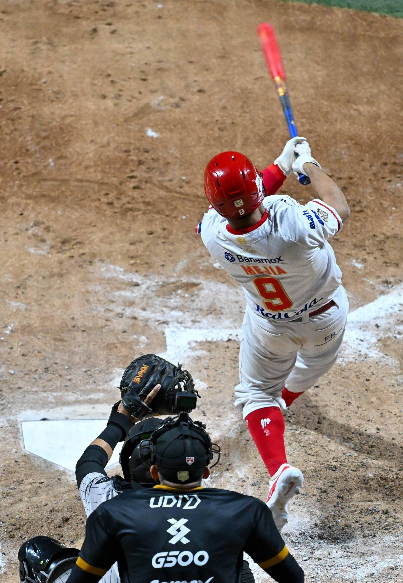$!Diablos Rojos aplastan 16-1 a Leones en inauguración de LMB 2025