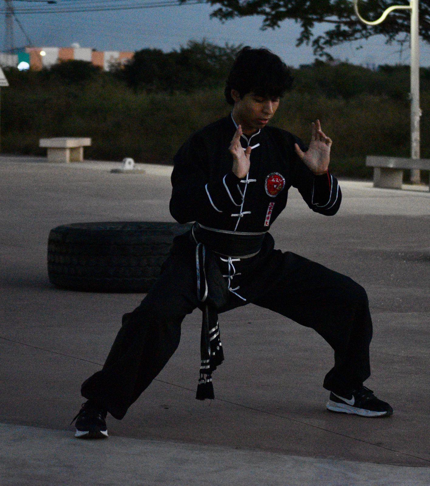 $!¡Ya son cinta blanca, en kung fu!