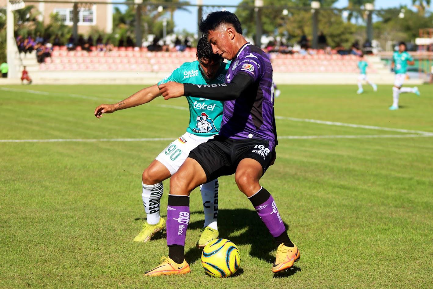 $!La Armería Sub 23 vence al León en la Unidad Deportiva Benito Juárez