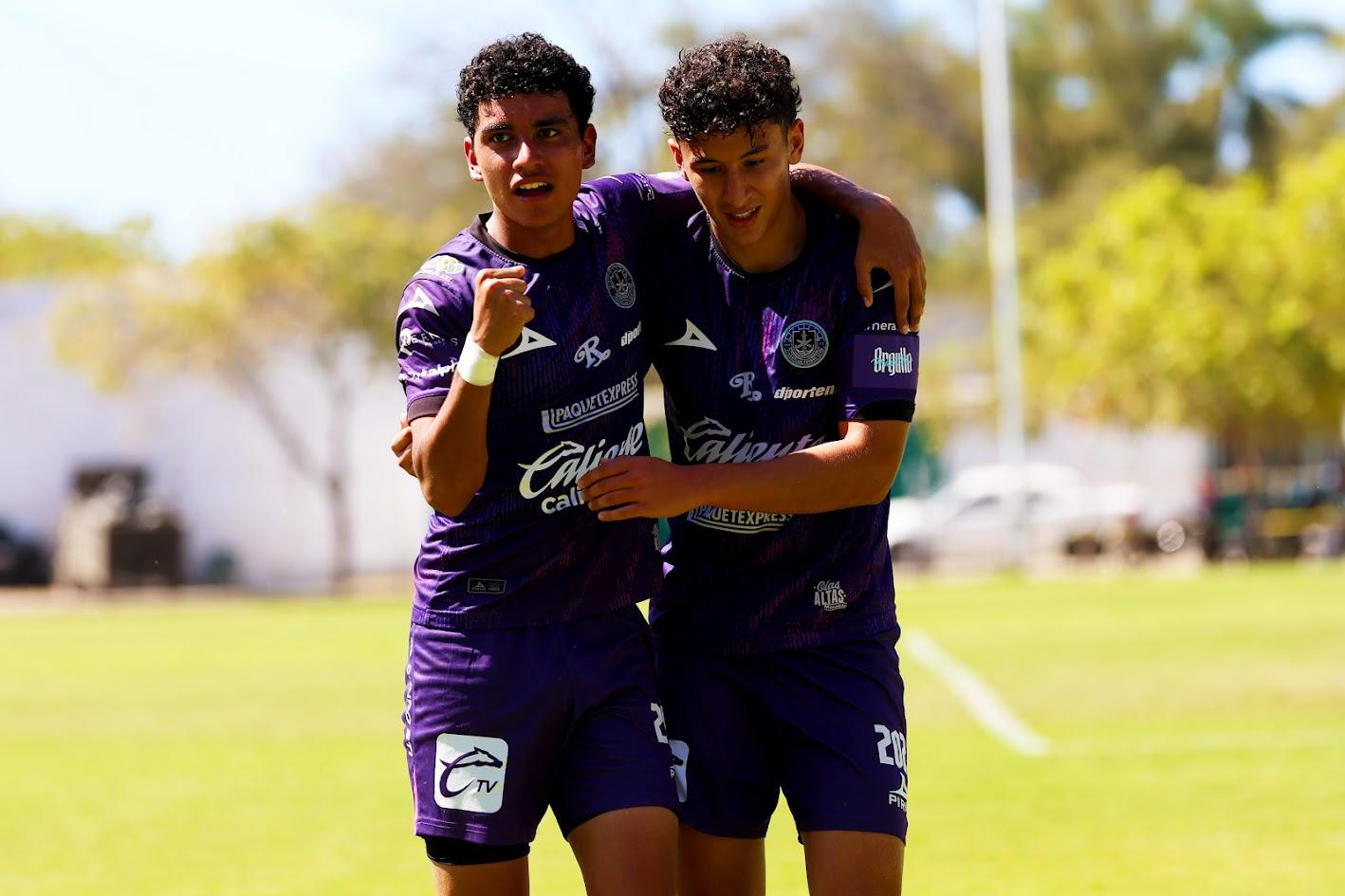$!La Armería Sub 19 derrota a Rayados en el puerto