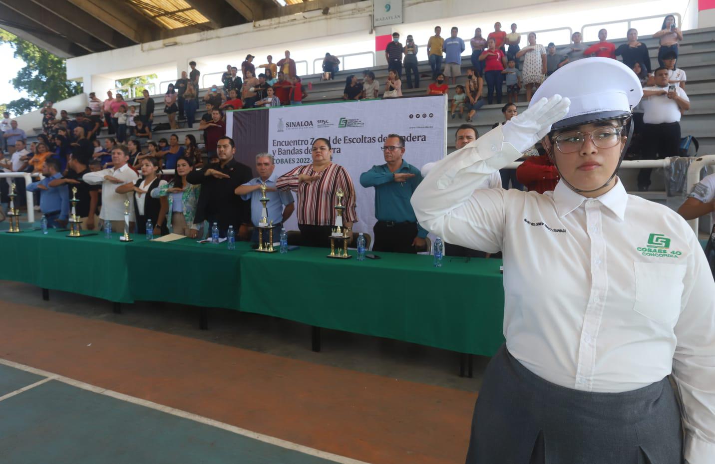 $!Villa Unión y Escuinapa clasifican a estatal de Bandas de Guerra y Escoltas de Cobaes