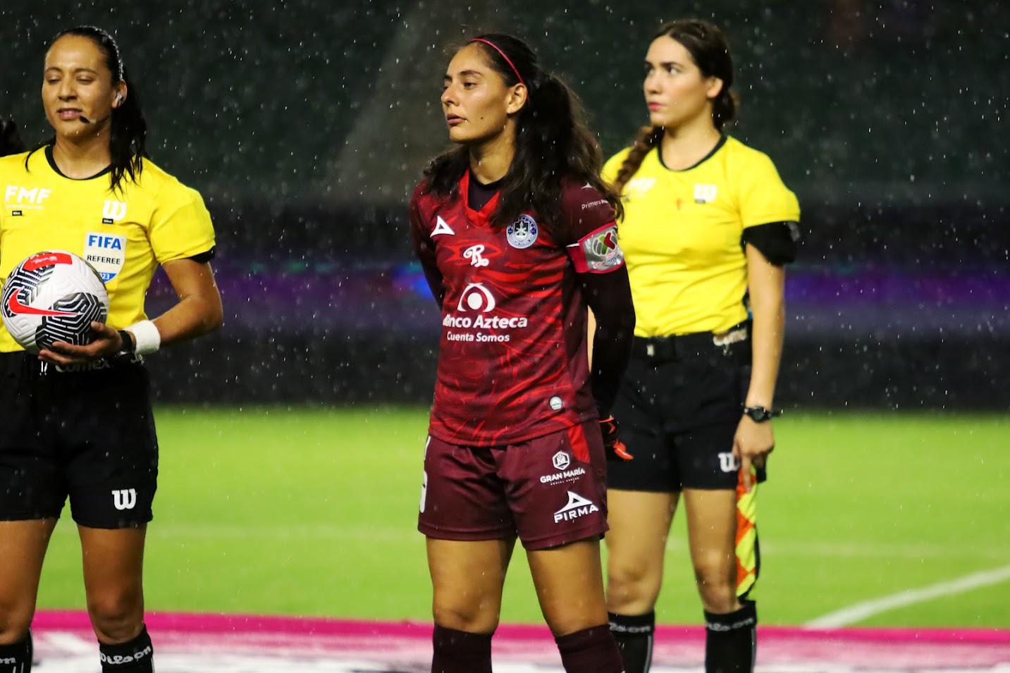 $!Claudia Lozoya queda fuera de acción tras presentar lesión