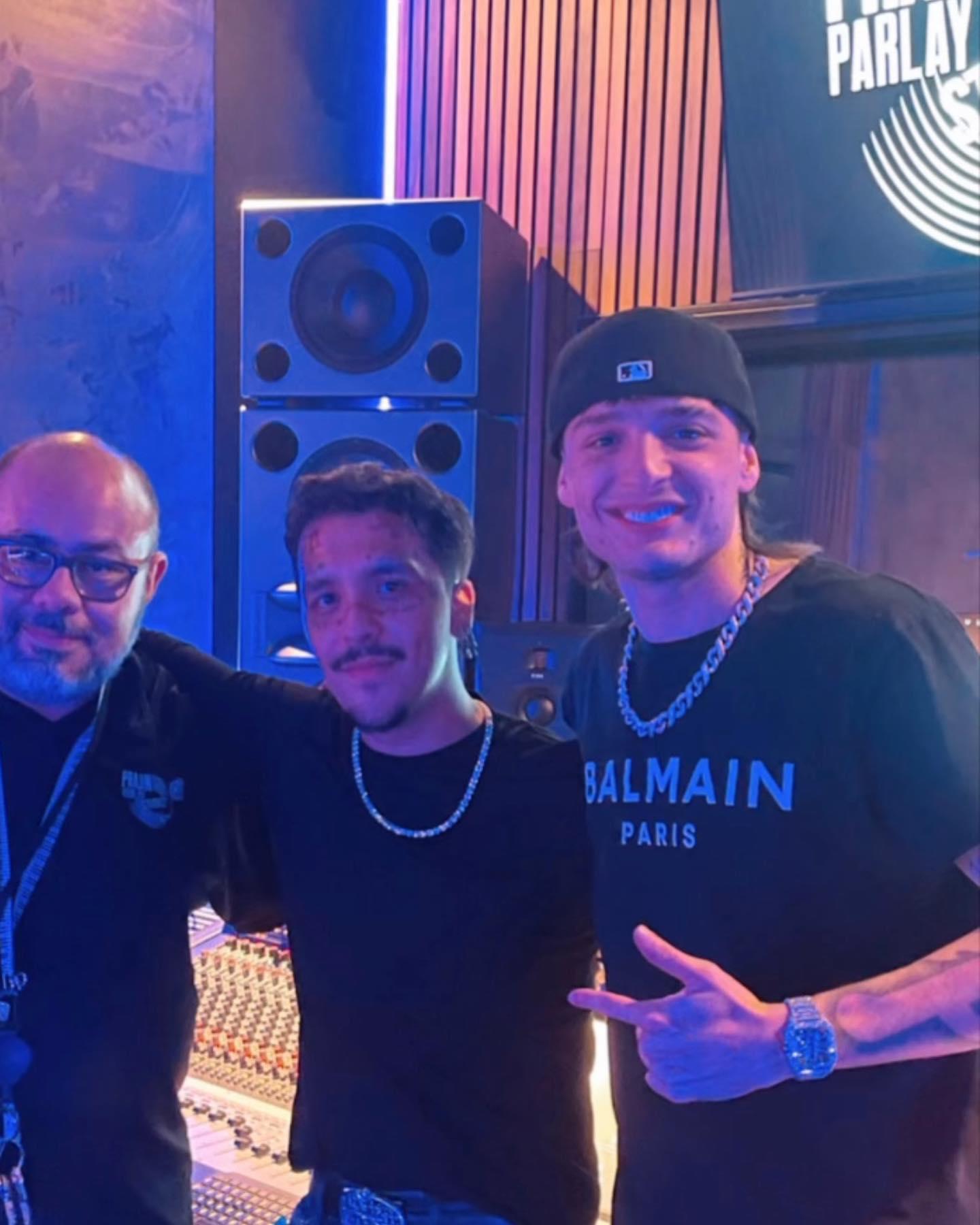 $!Lanzan Christian Nodal y Peso Pluma el tema ‘La Intención’
