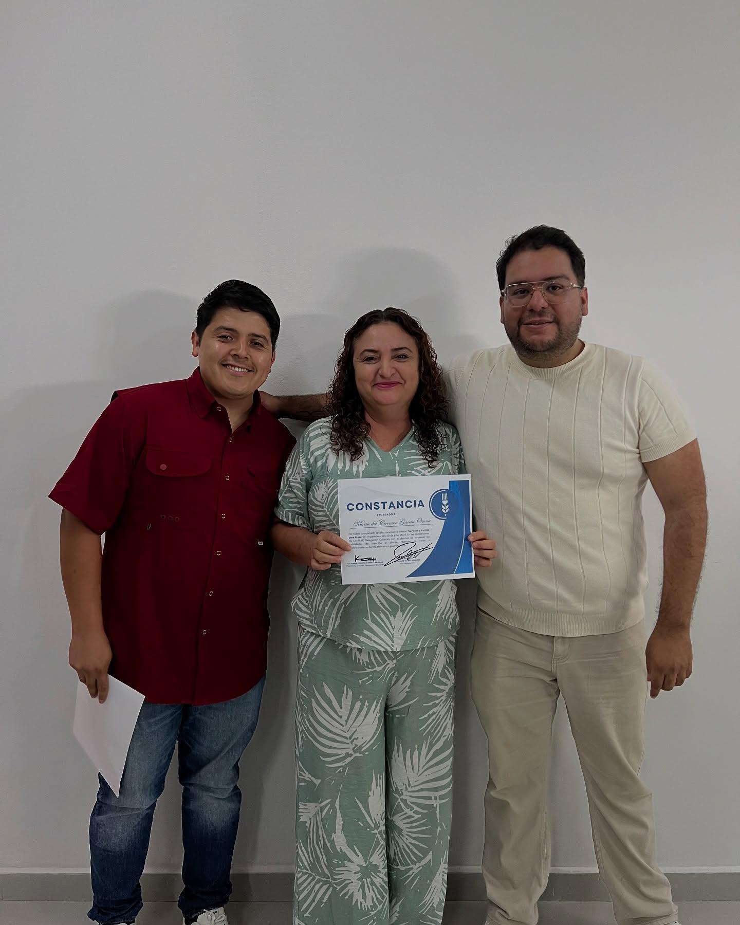 $!María del Carmen García