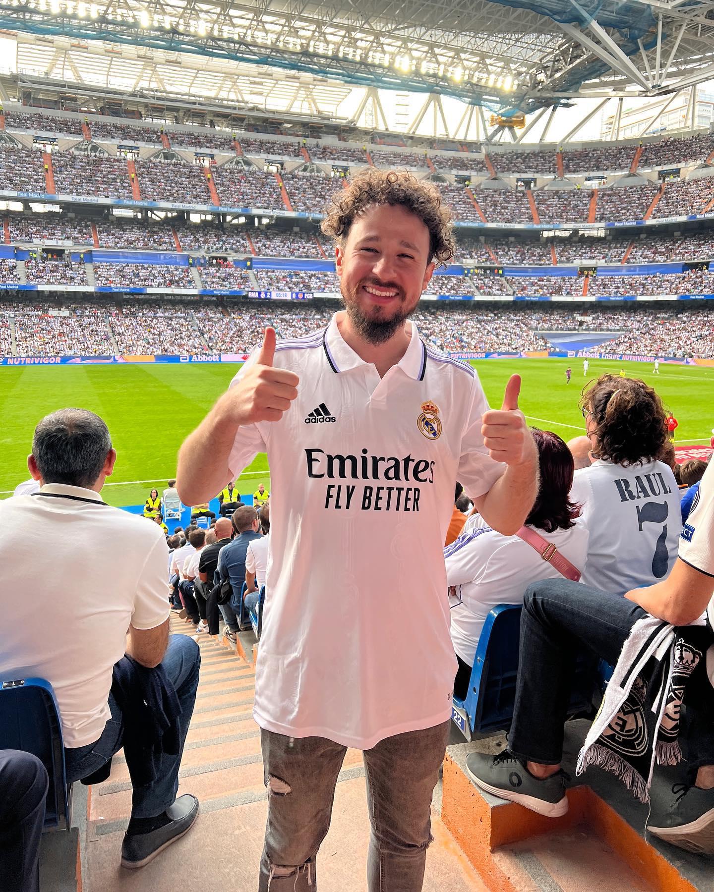 $!Luisito comunica