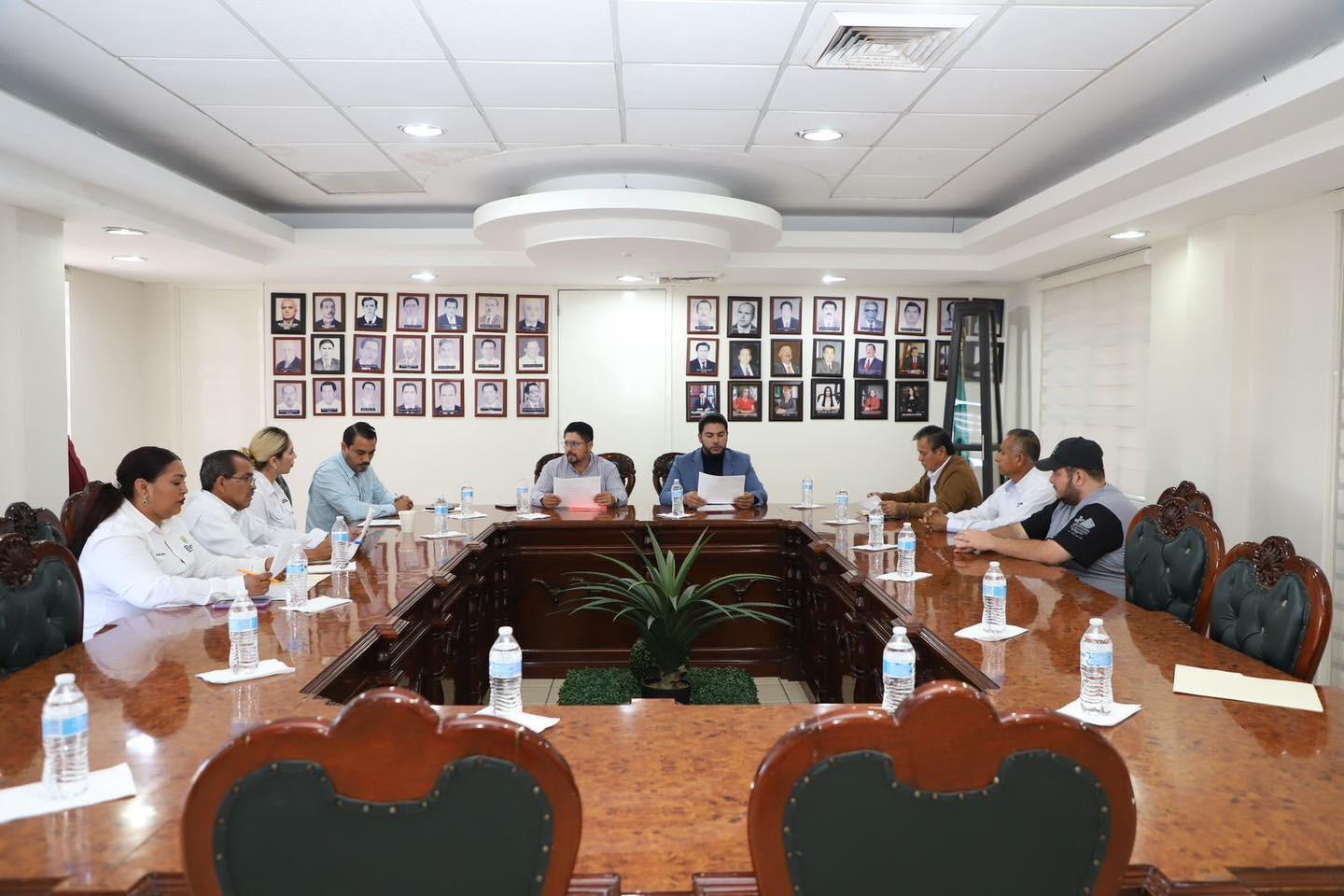 $!Trabajan en equipo para combatir rezago educativo en el municipio de Elota