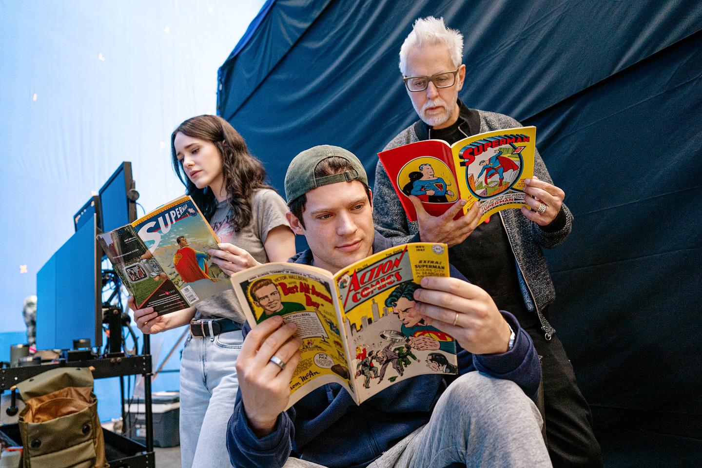 $!James Gunn junto al elenco del filme.