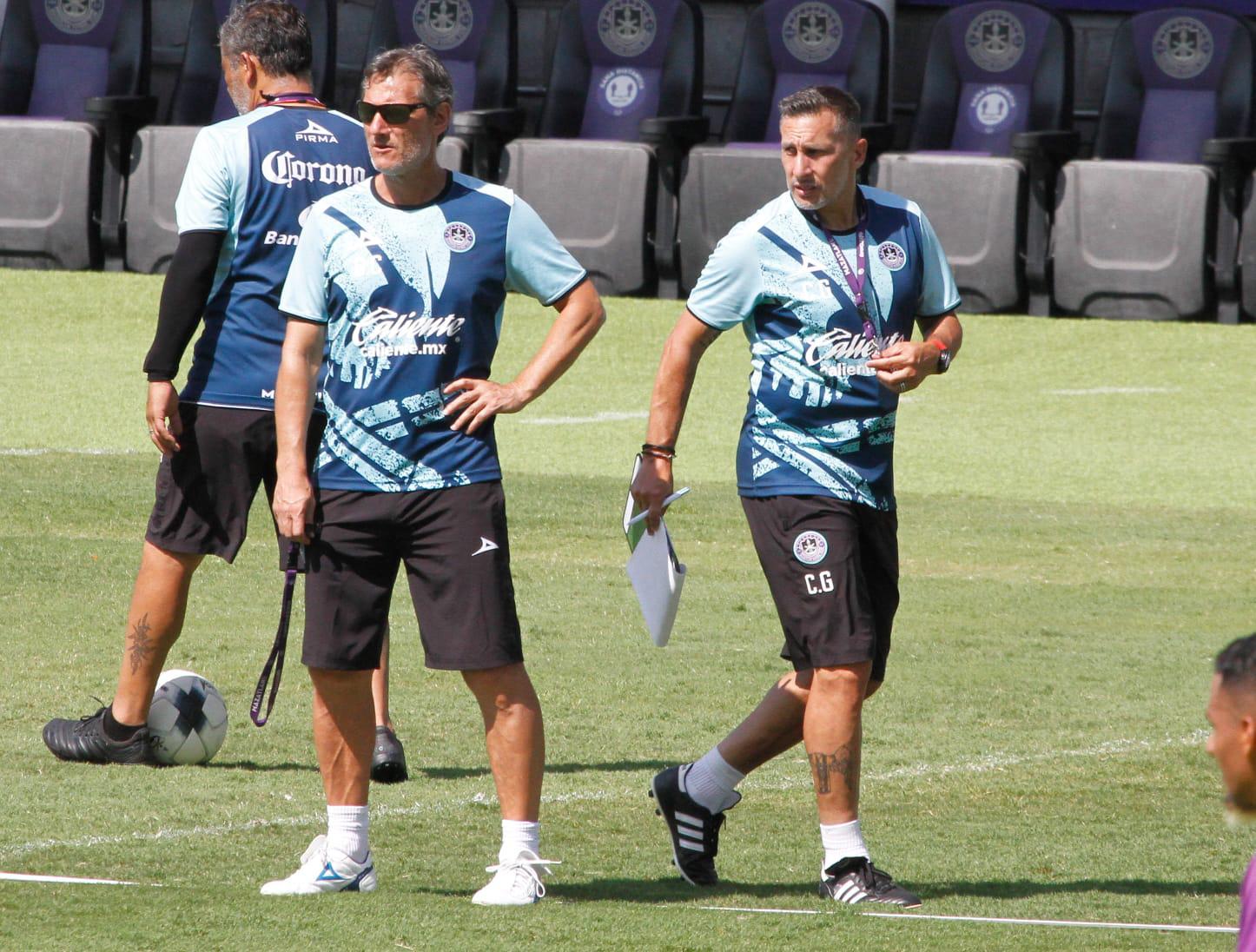 $!Gabriel Caballero reconoce que Puebla es favorito, pero la racha está de su lado