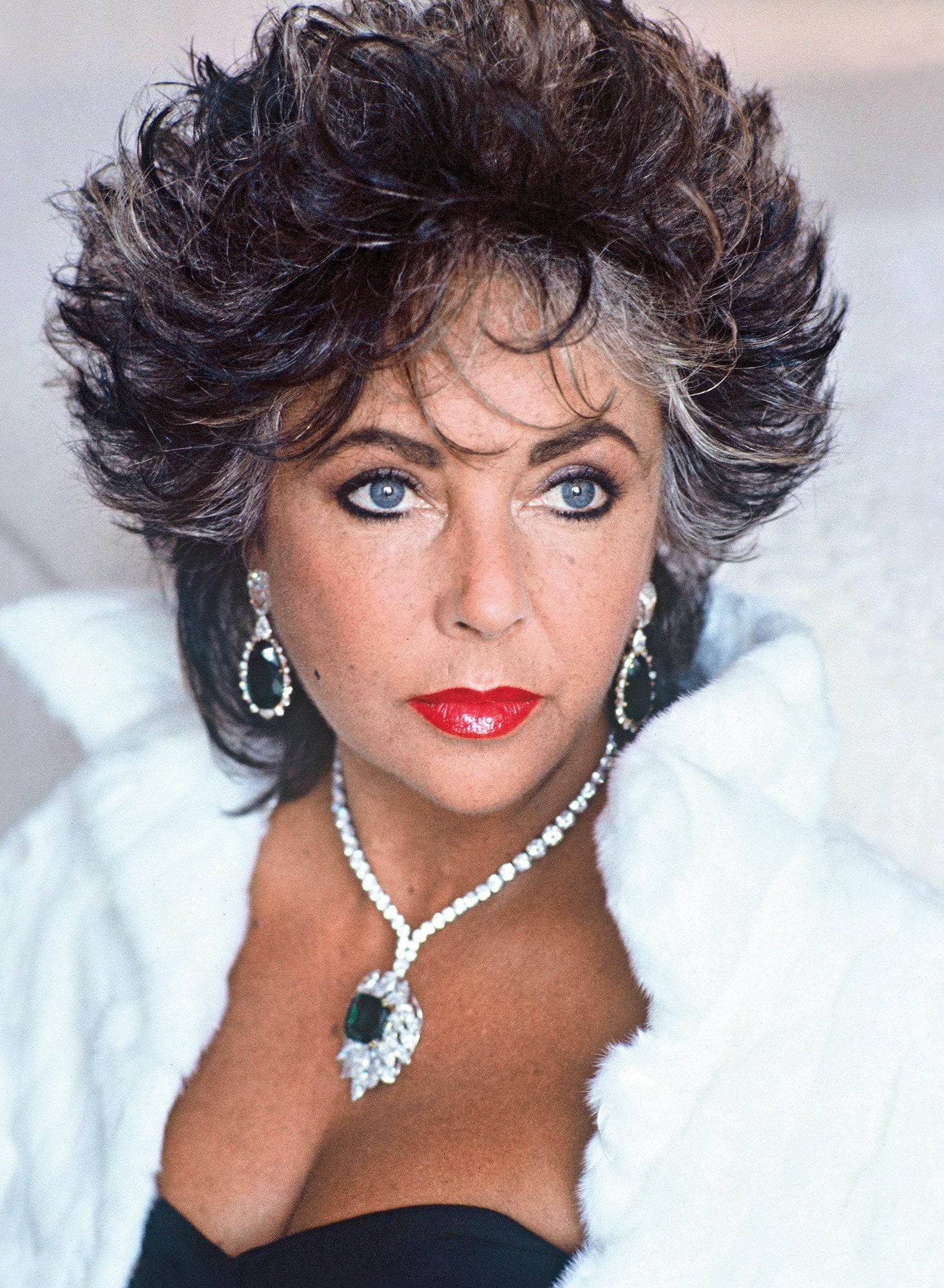 $!Elizabeth Taylor.