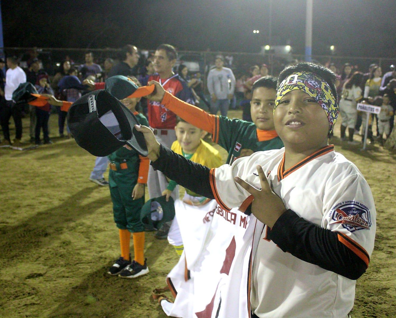 $!Liga Quintero Castañeda rompe récord de asistencia al ser inaugurada
