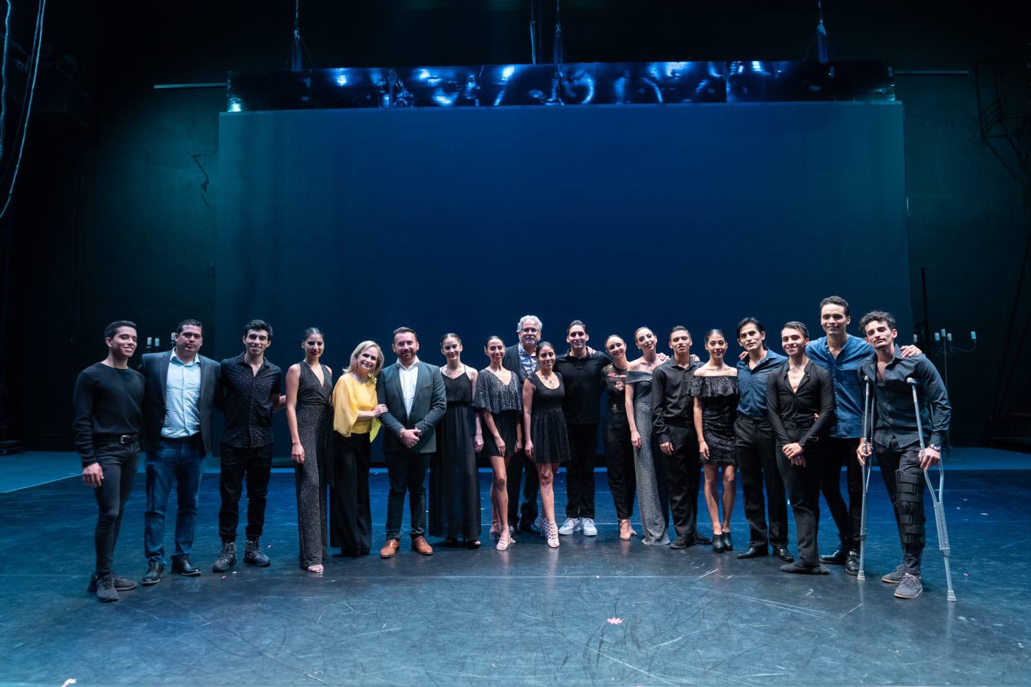 $!La Compañía de Ballet de Mazatlán ofrece gala por su décimo aniversario