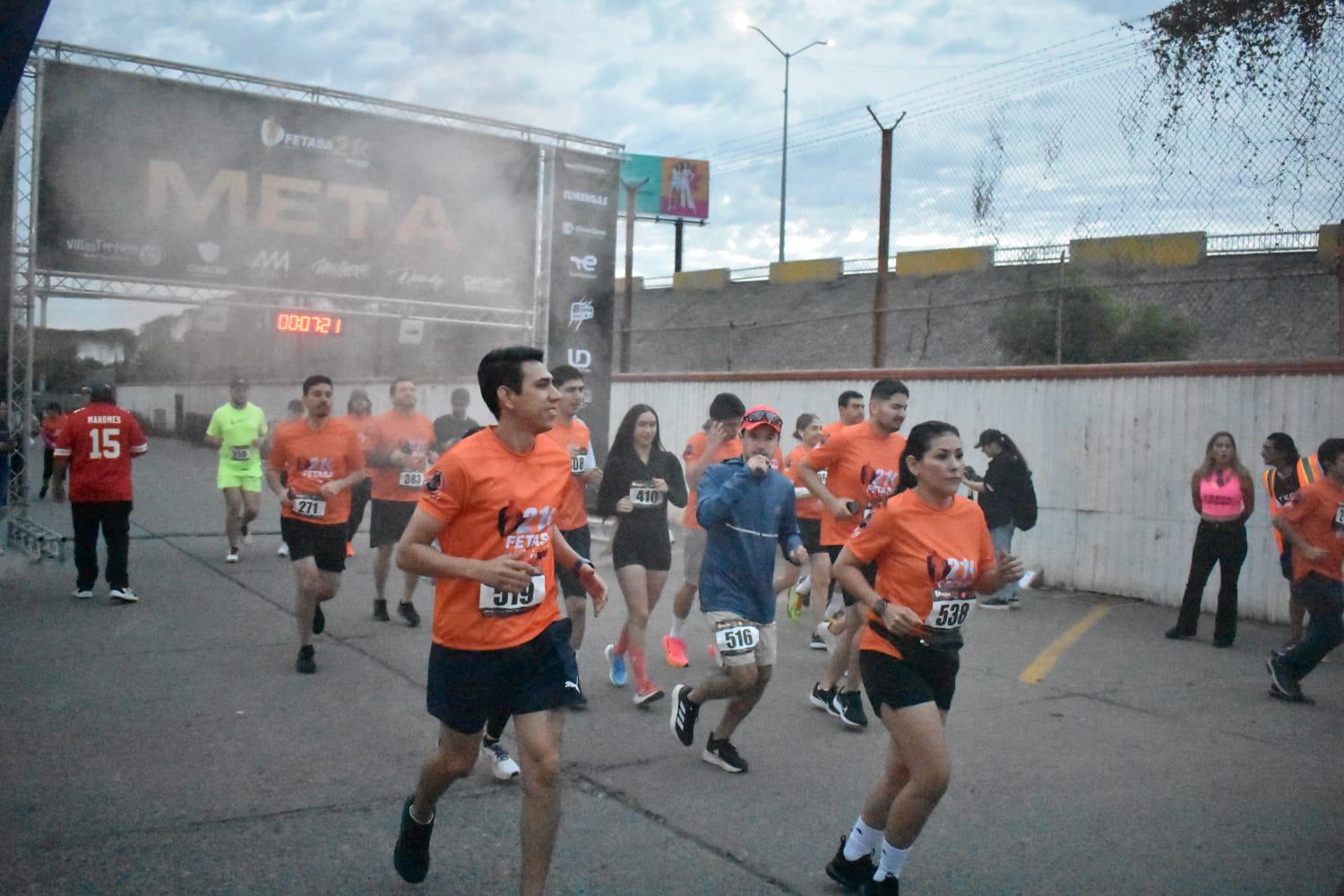 $!Hermanos keniatas dominan el Medio Maratón Fetasa ‘Pasos de Acero’ 2024