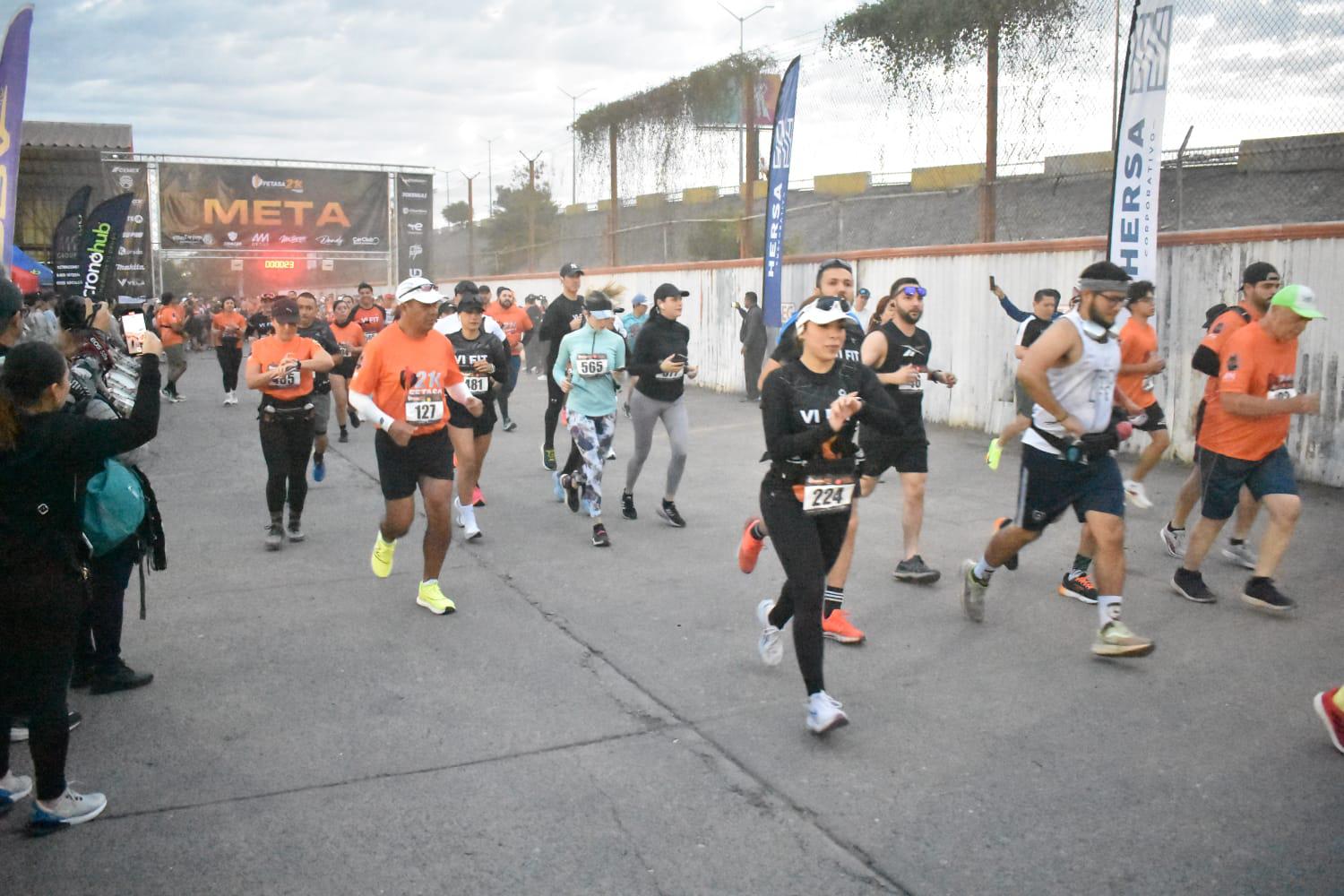 $!Hermanos keniatas dominan el Medio Maratón Fetasa ‘Pasos de Acero’ 2024