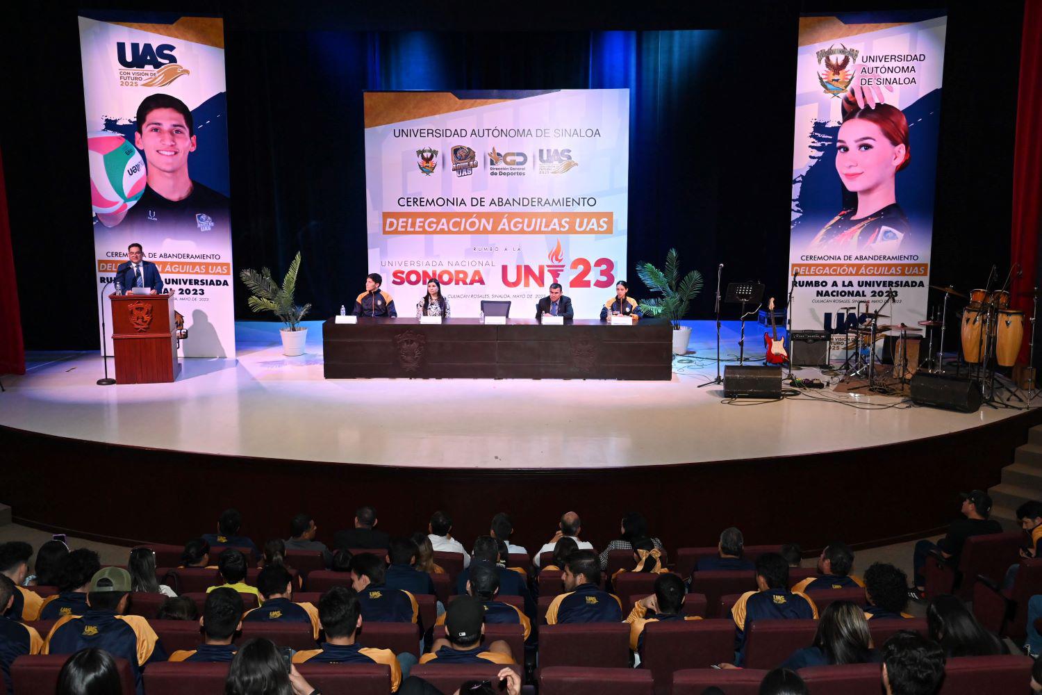 $!Abandera UAS a delegación que participará en Universiada Nacional