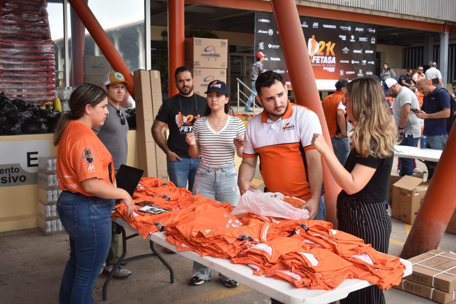 $!Los competidores recogieron sus kits y disfrutaron de la Expo Convivencia.
