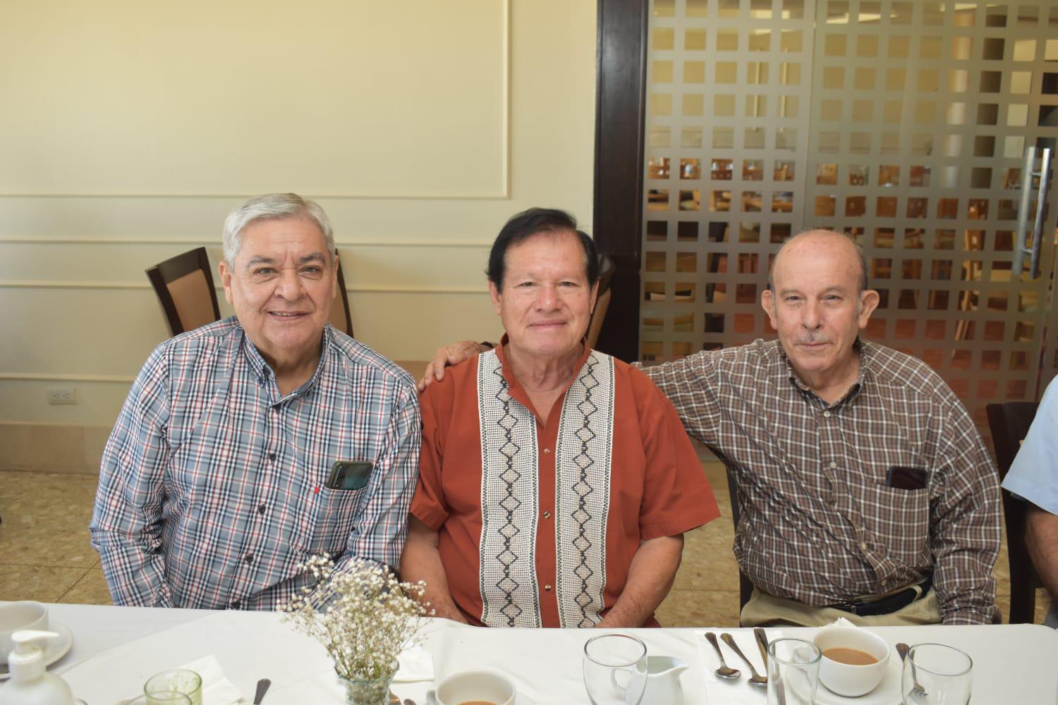 $!Guadalupe Gamboa Mora, Manuel Alemán Velázquez y Jorge Gastélum Serrano.