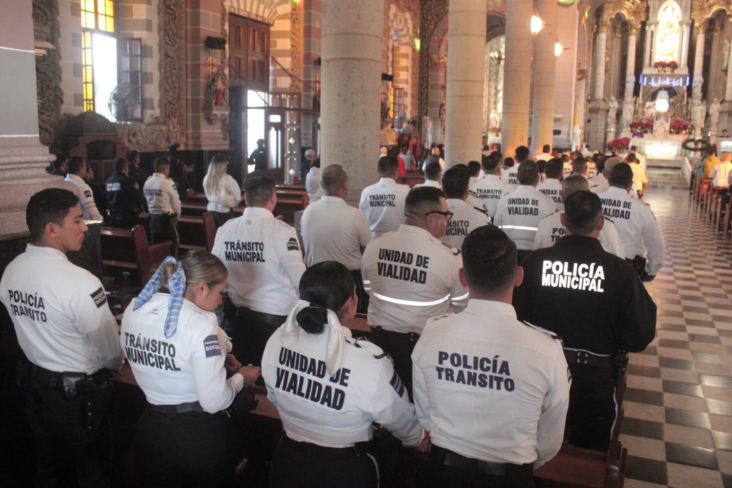 $!Agentes de Tránsito de Mazatlán celebran su día con misa