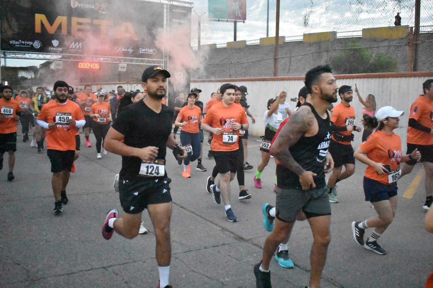 $!Hermanos keniatas dominan el Medio Maratón Fetasa ‘Pasos de Acero’ 2024