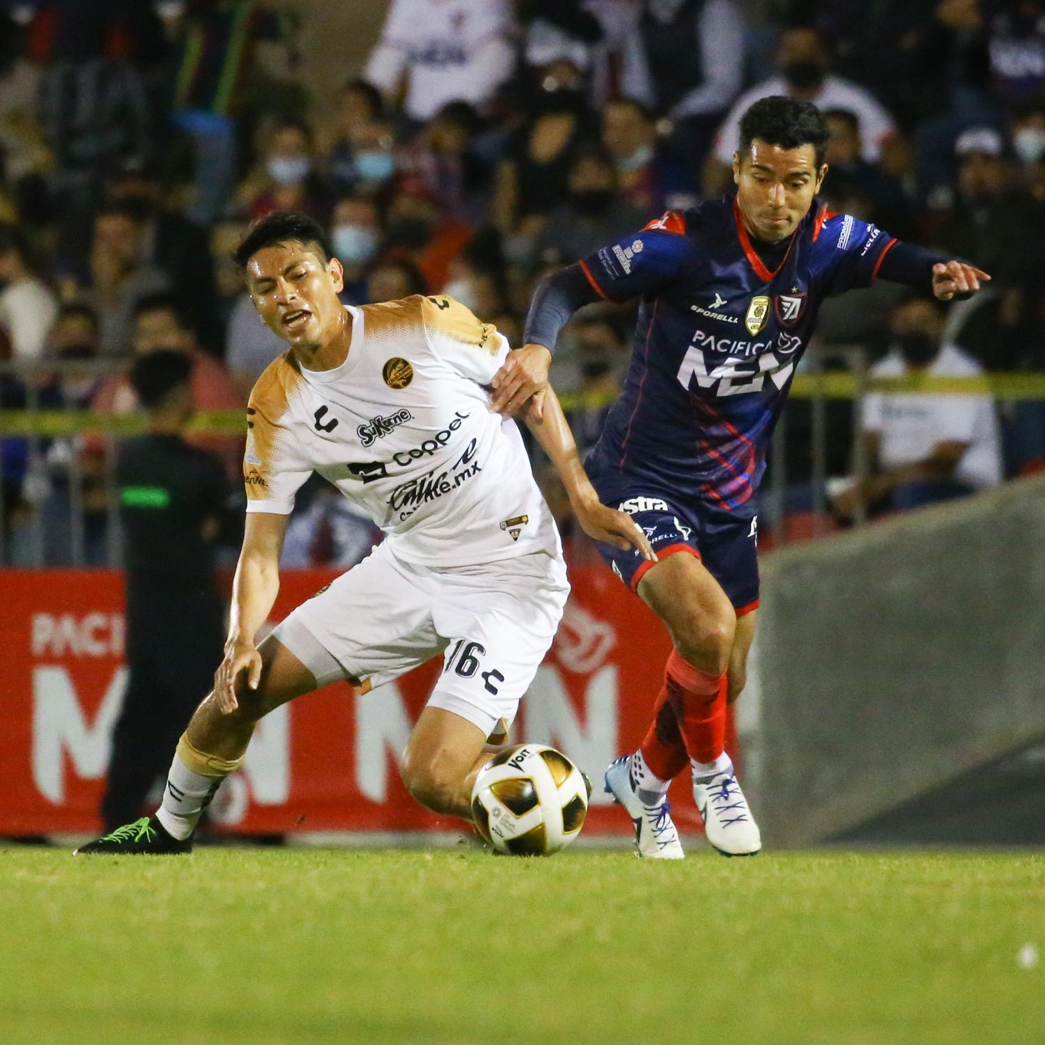 $!Golazo de Betancourt pone a Dorados de Sinaloa con ventaja en la liguilla ante Tepatitlán