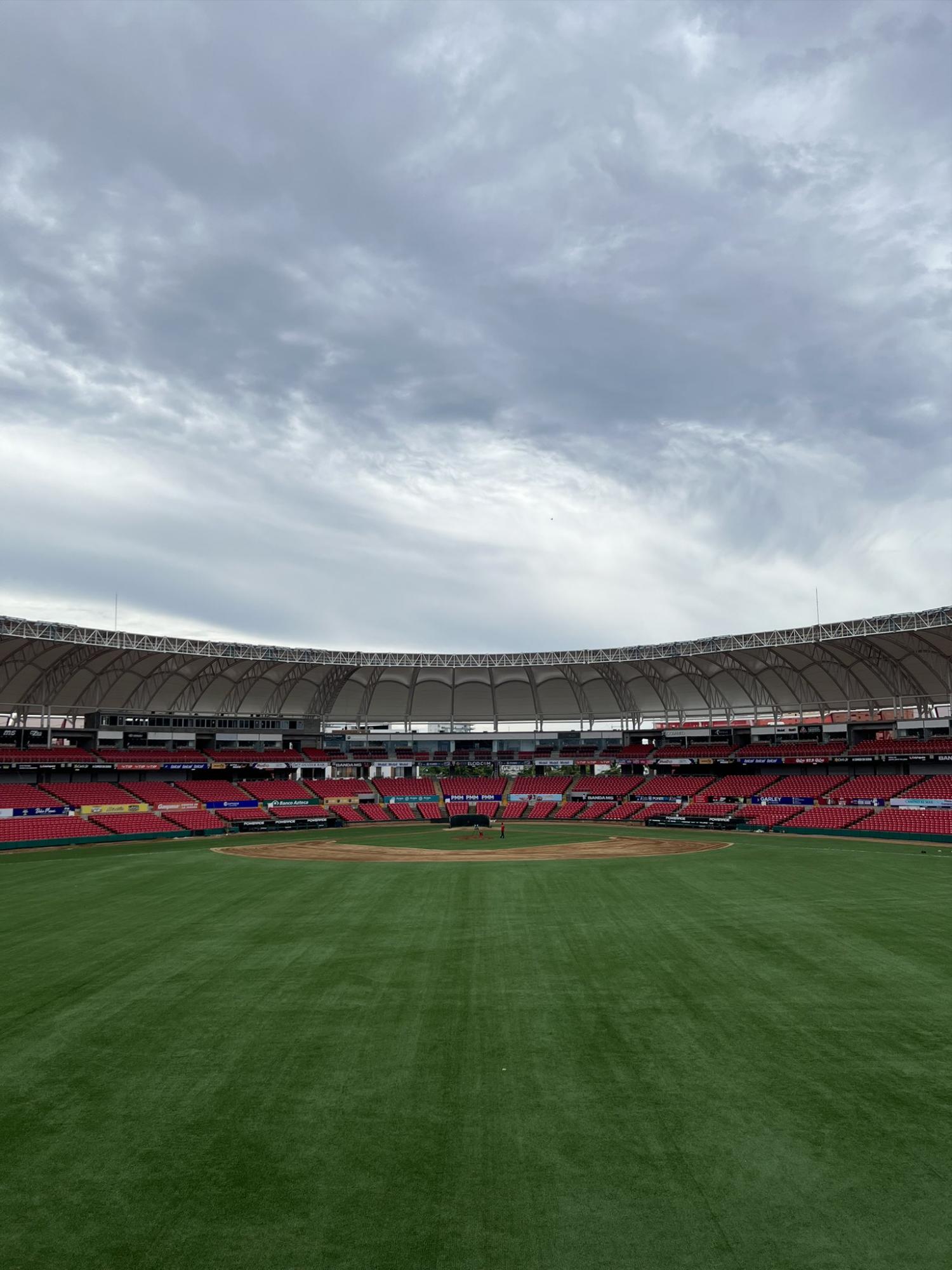 $!Abre Venados campaña invernal en un nuevo campo de juego