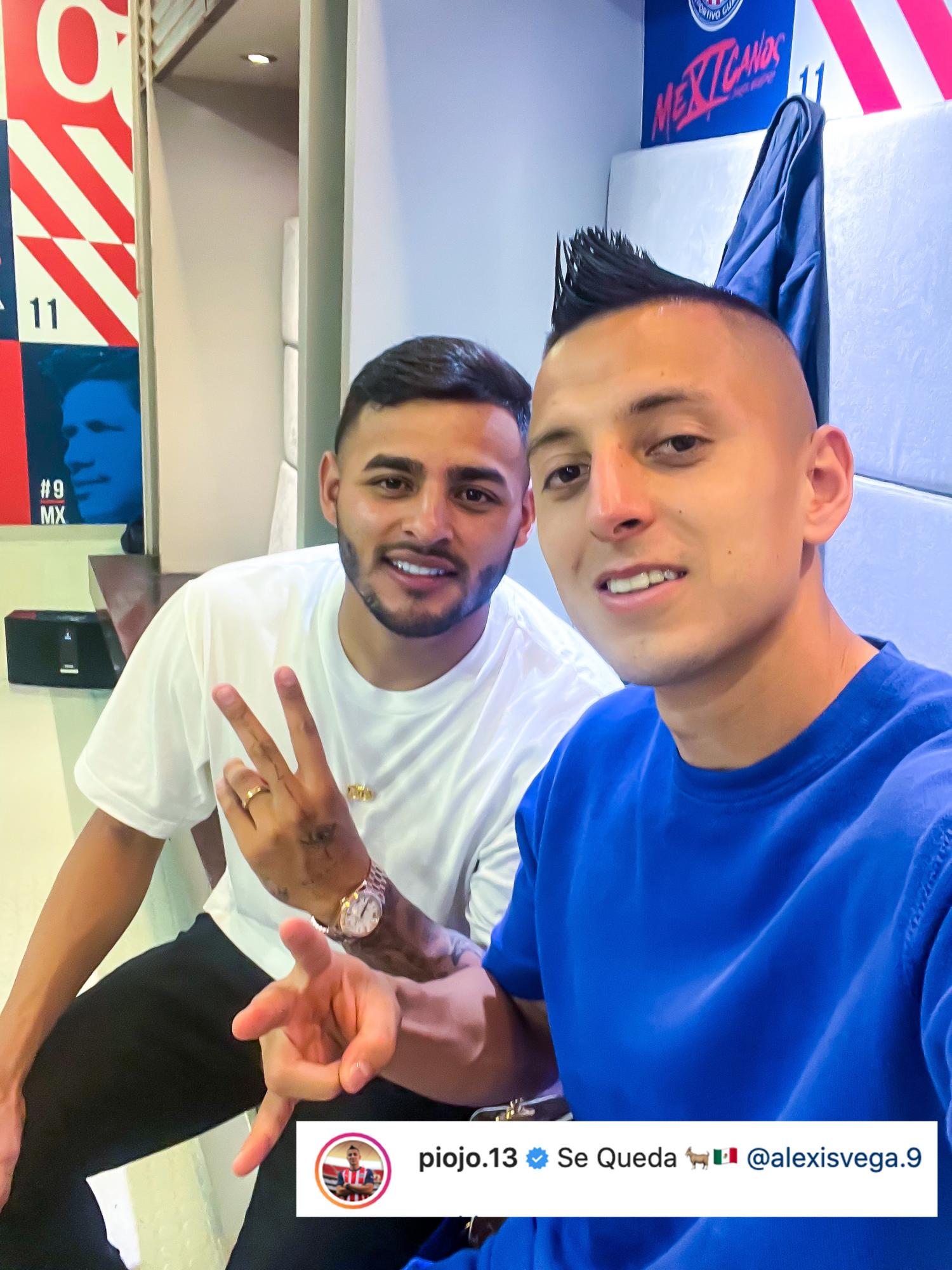 $!Alexis Vega renueva con Chivas hasta 2024