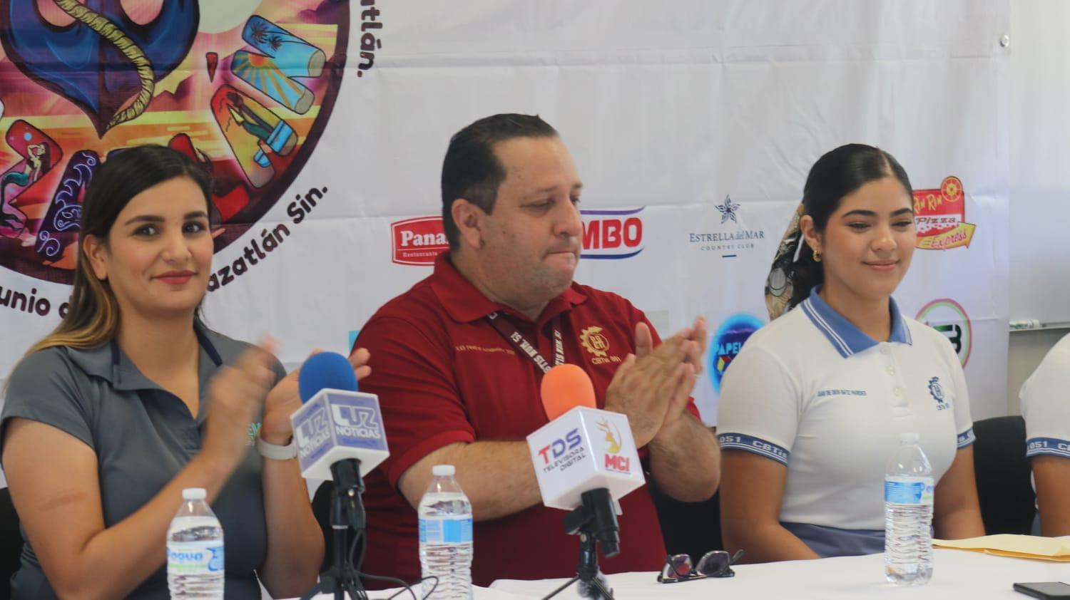 $!Alumnas del CBTIS 51 presentan el Cuarto Simposio Gran Acuario Mar de Cortés