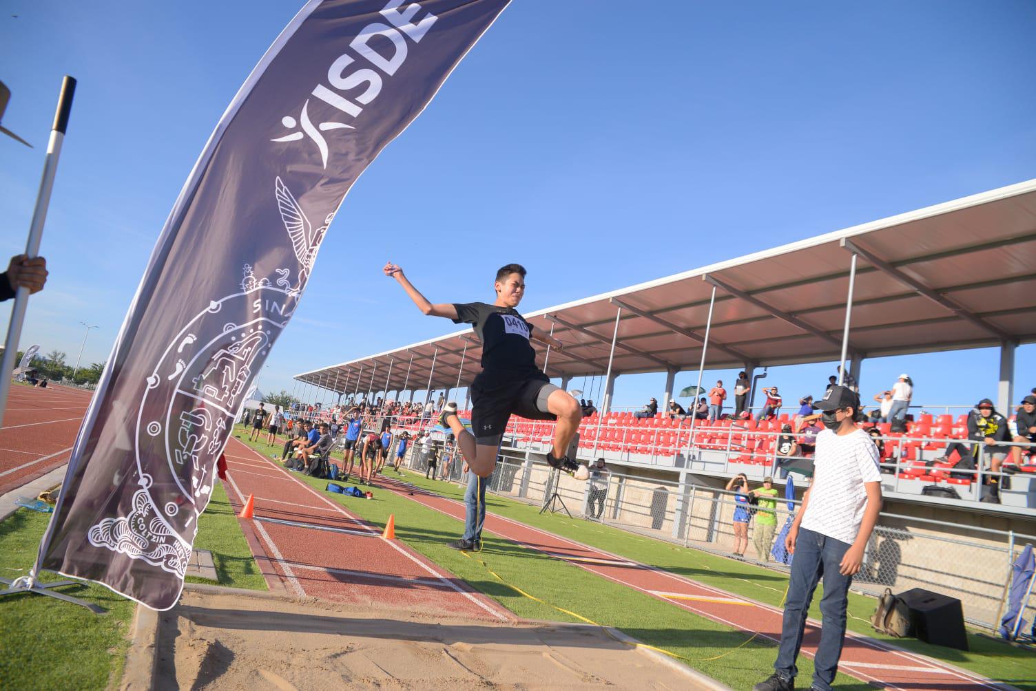 $!Celebran primera etapa de la Liga Estatal de Atletismo 2020-2021 en Culiacán