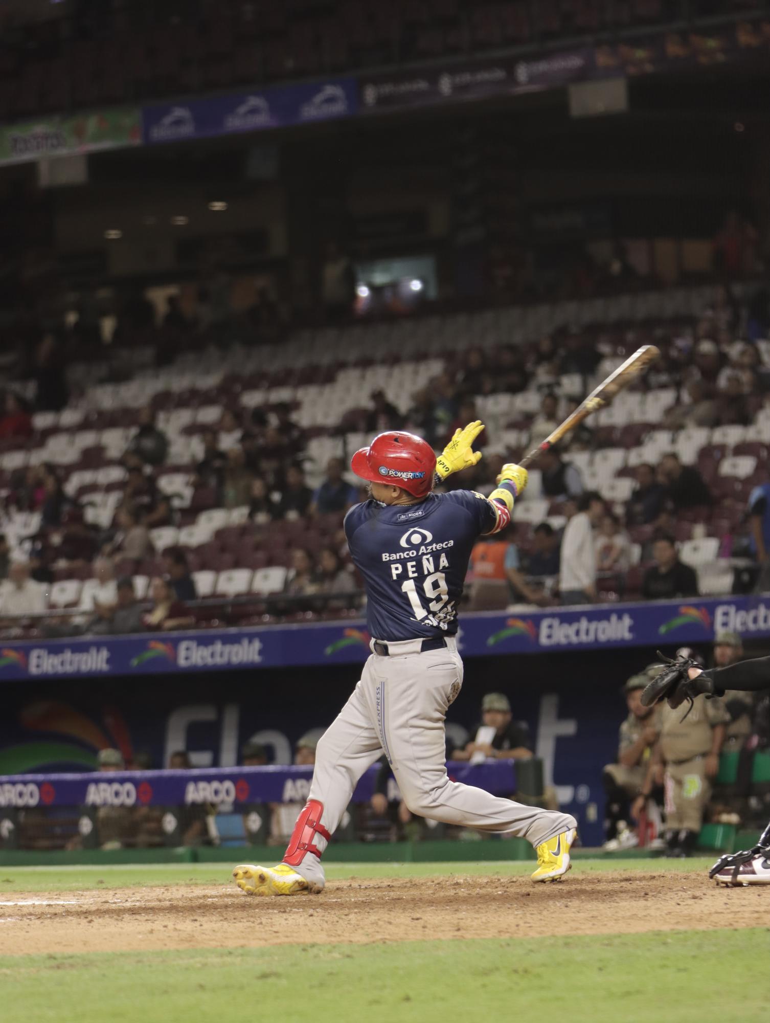 $!Tomateros de Culiacán pierde su primera serie en casa