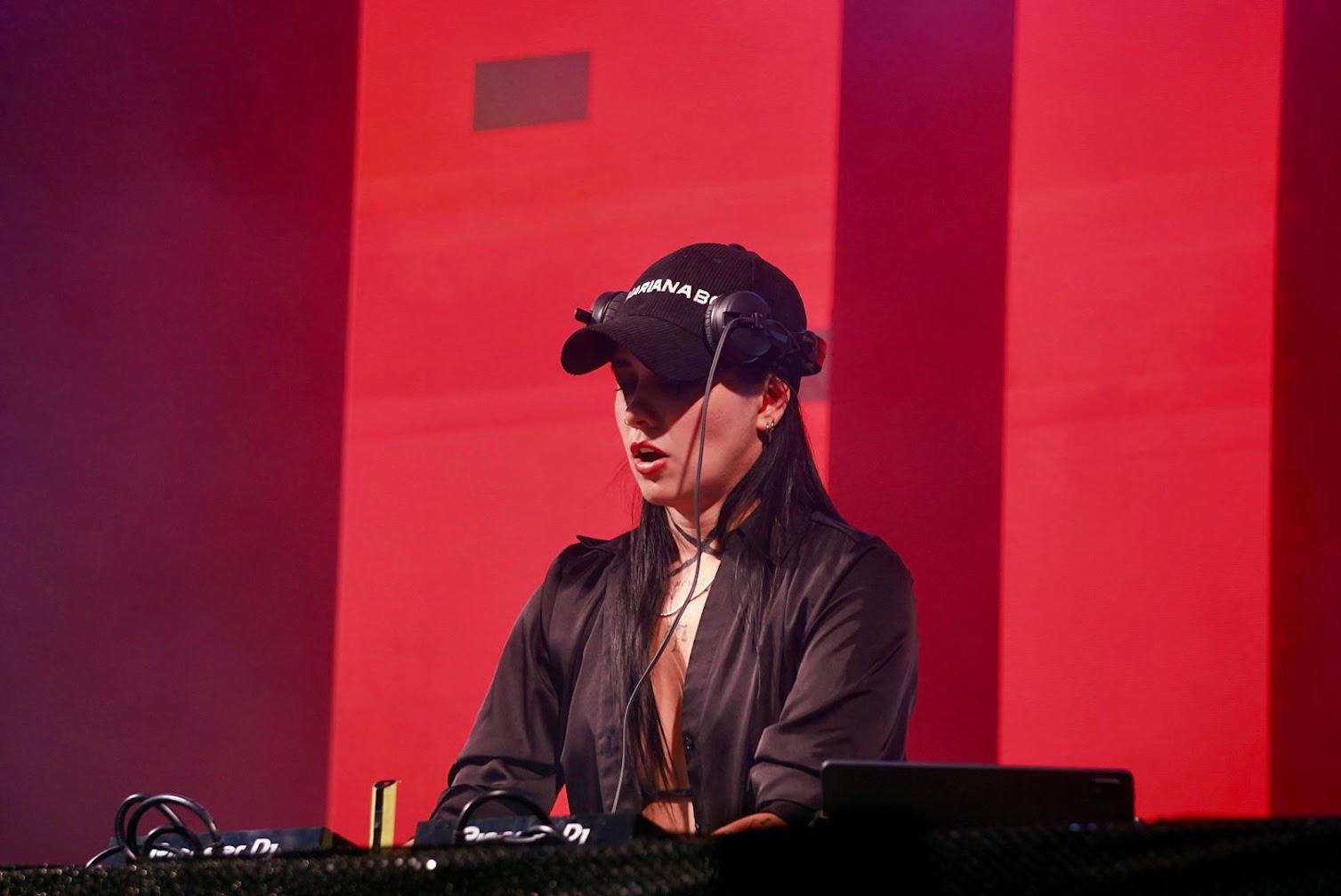 $!La DJ Sinaloense presentó una renovada imagen, y producción especial para este evento.