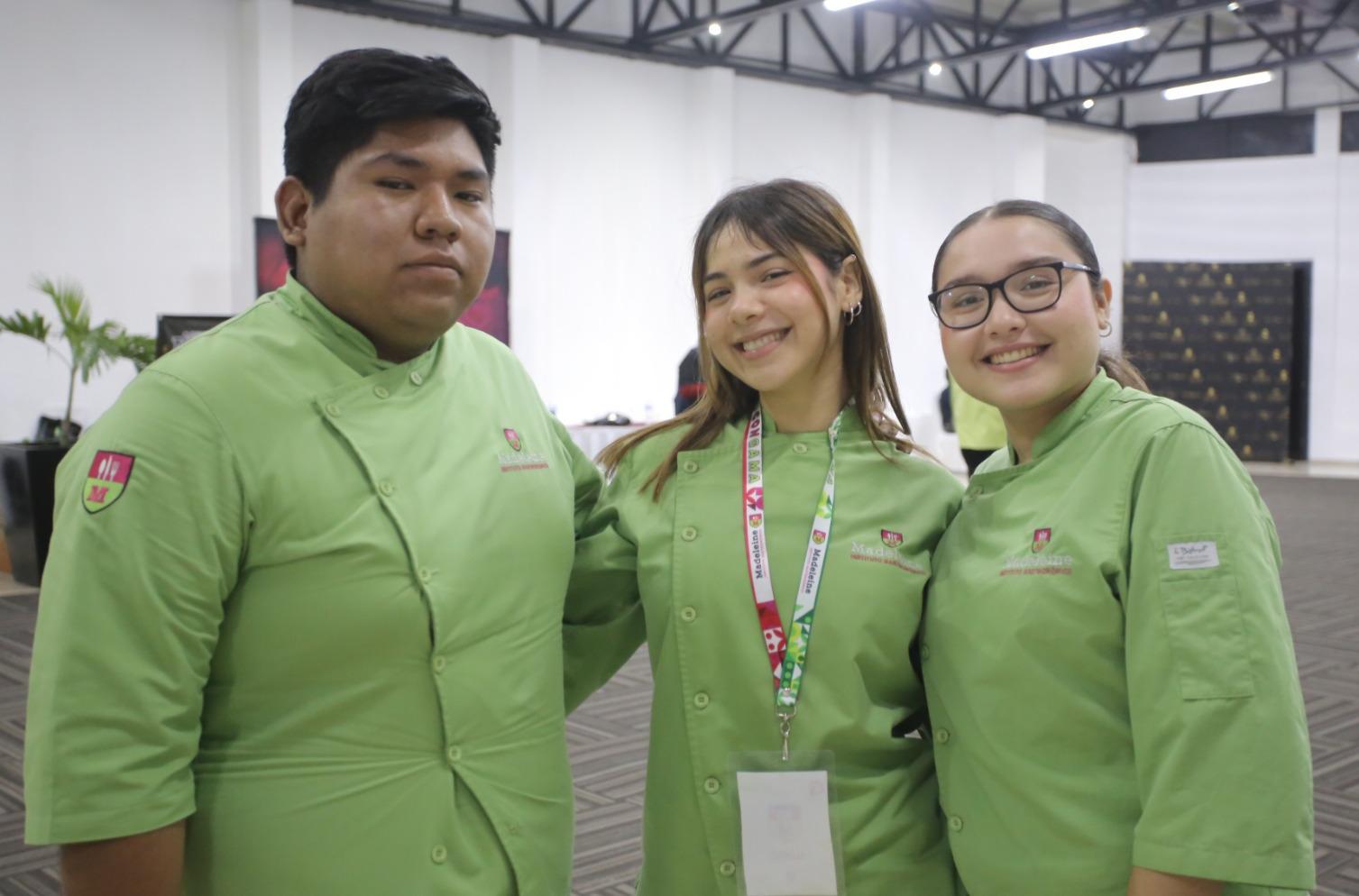 $!Yeremi Sánchez, Nicol Rodríguez y Arantza Medina.