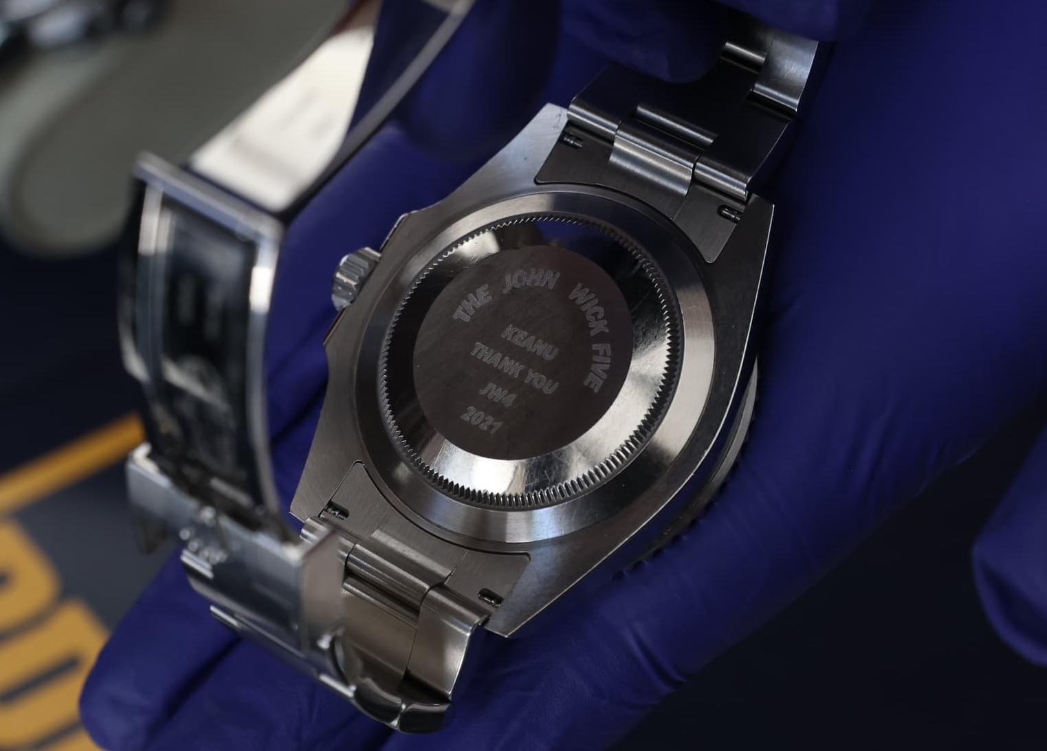 $!Aparece en Chile, el reloj robado a Keanu Reeves de su casa en Los Ángeles