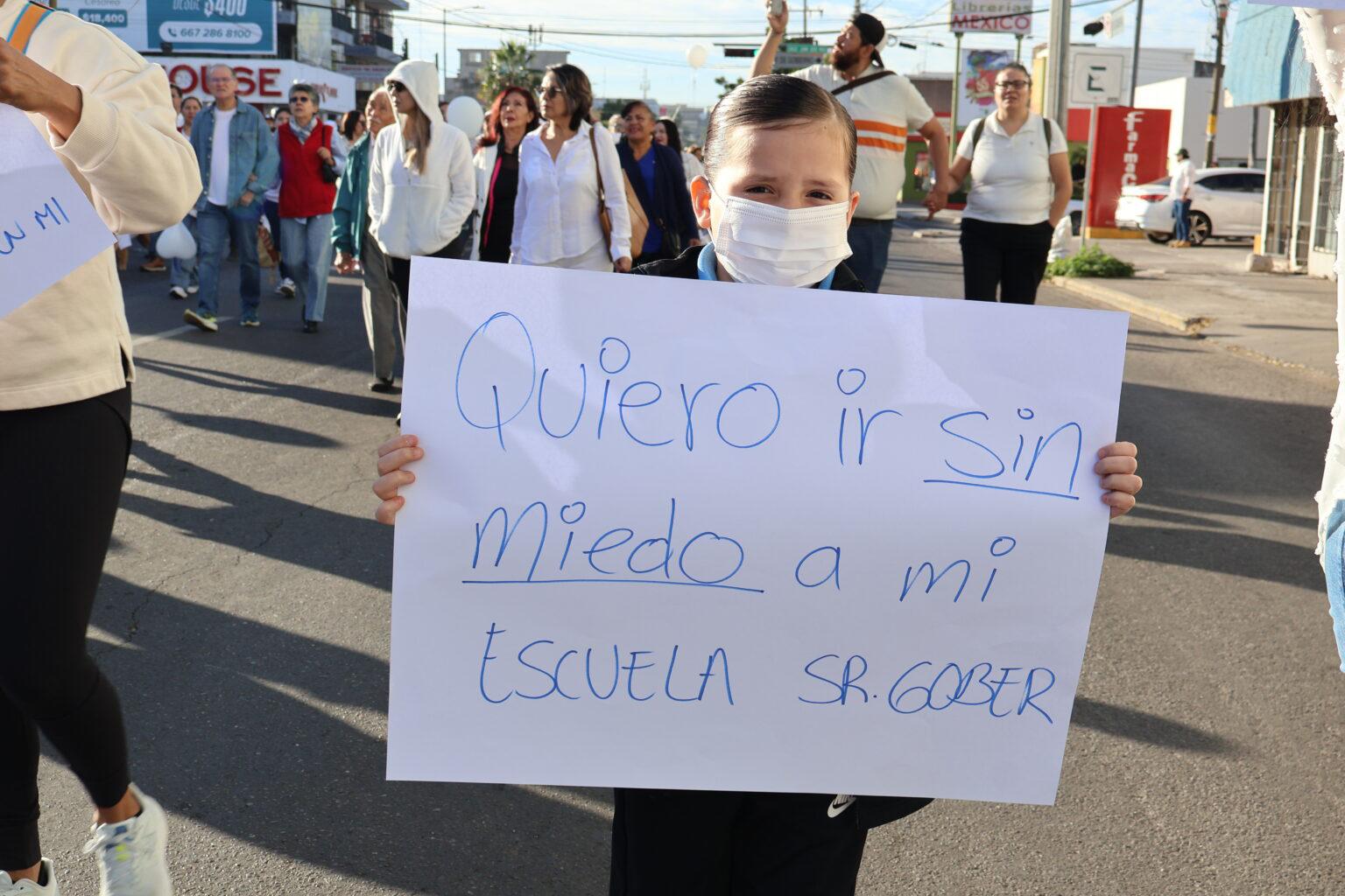 $!La inédita protesta infantil por el miedo a la violencia.