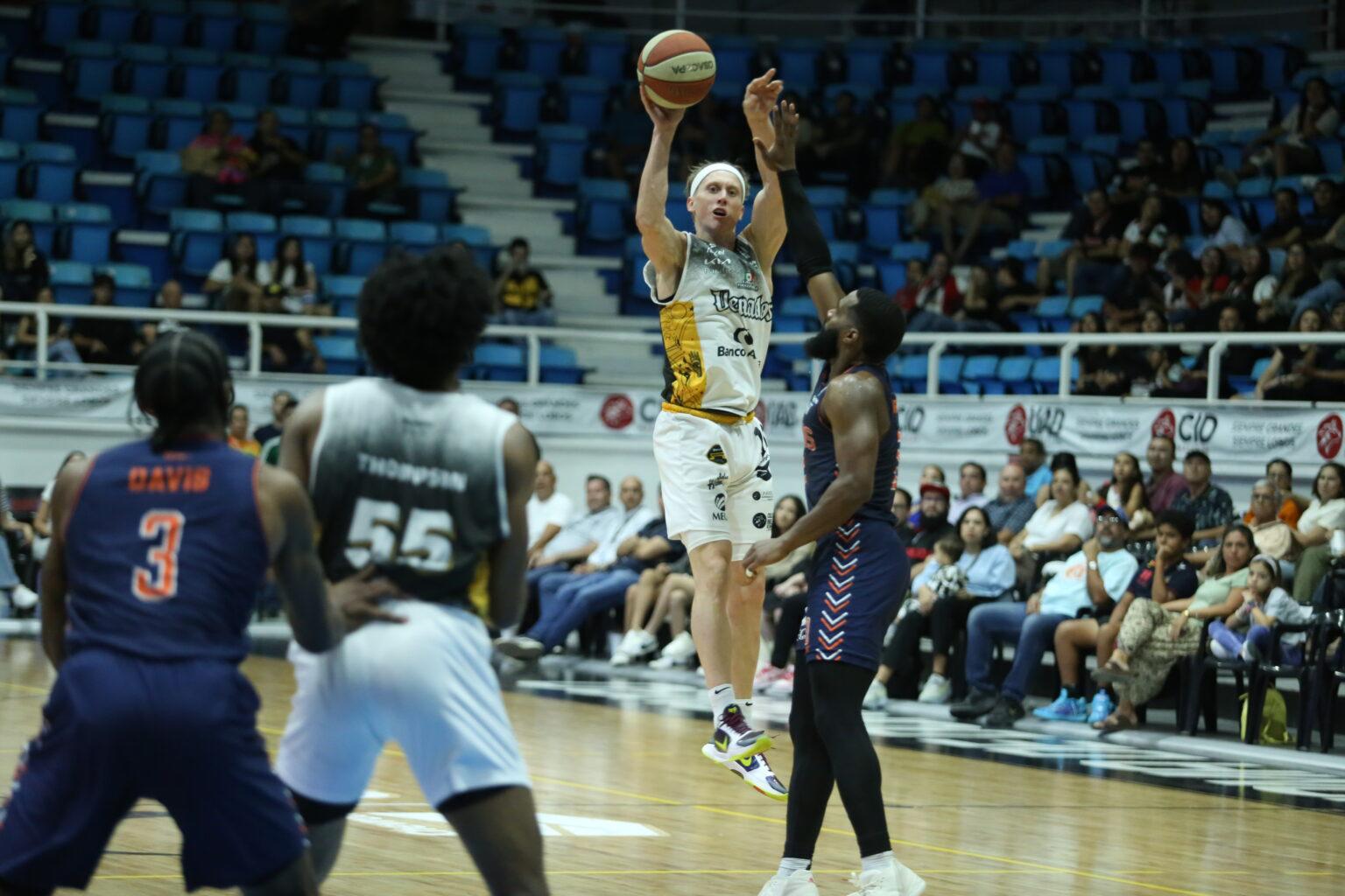$!Venados Basketball se despide de casa con derrota ante Pioneros