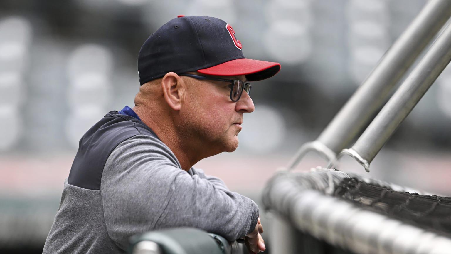 $!Francona regresa a dirigir a Guardianes tras susto por su salud