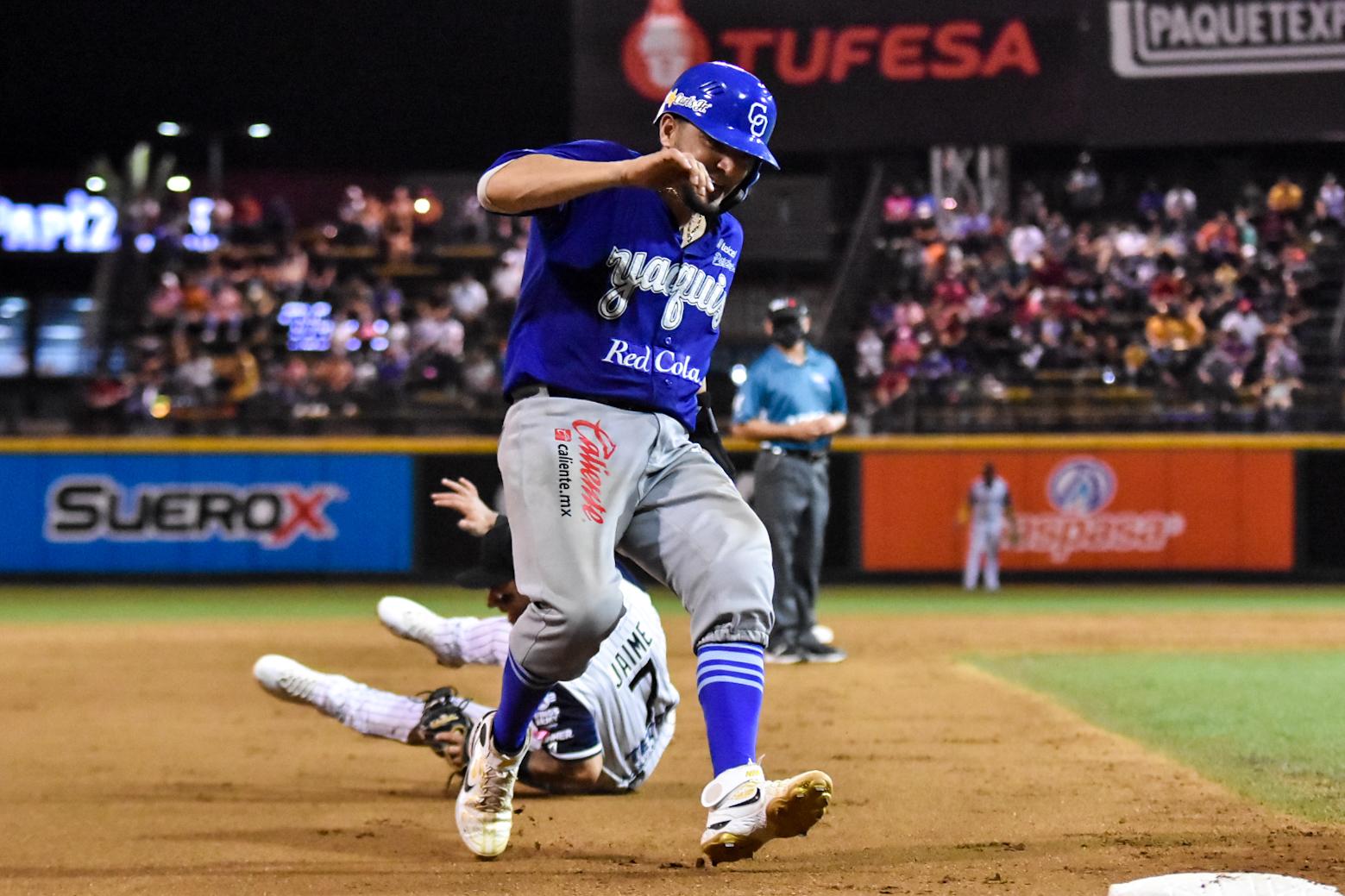 $!Algodoneros se lleva la serie ante Yaquis al apalearlo 10-1