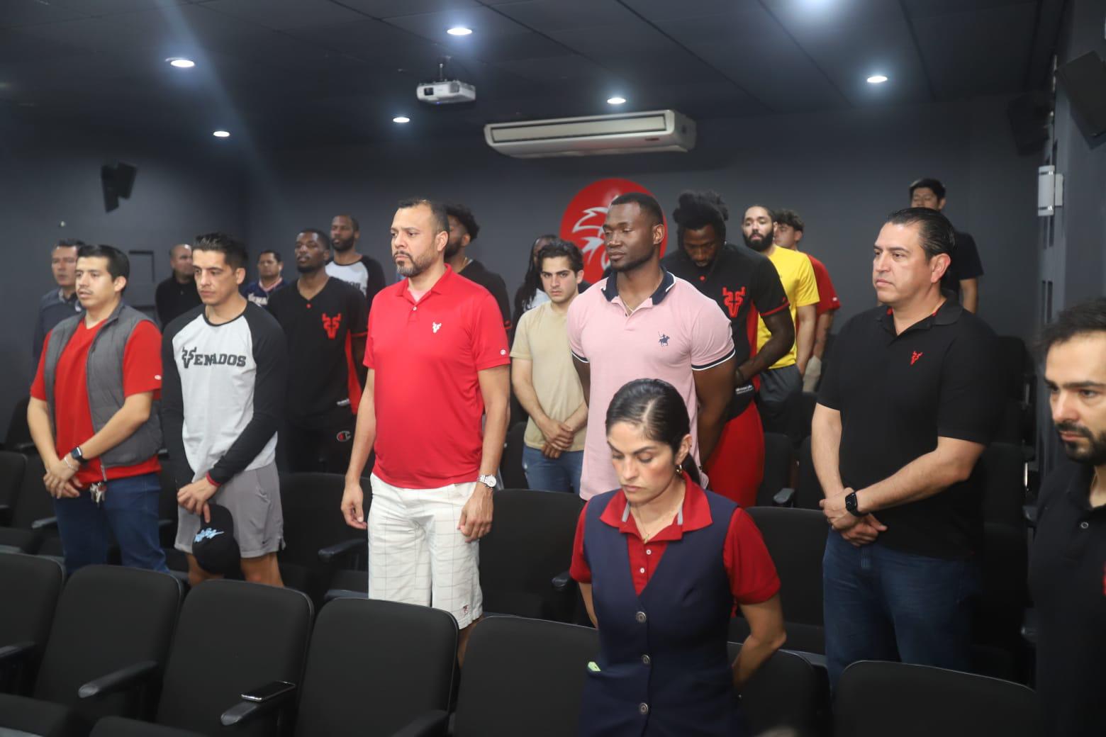 $!Venados Basketball pide por una buena temporada
