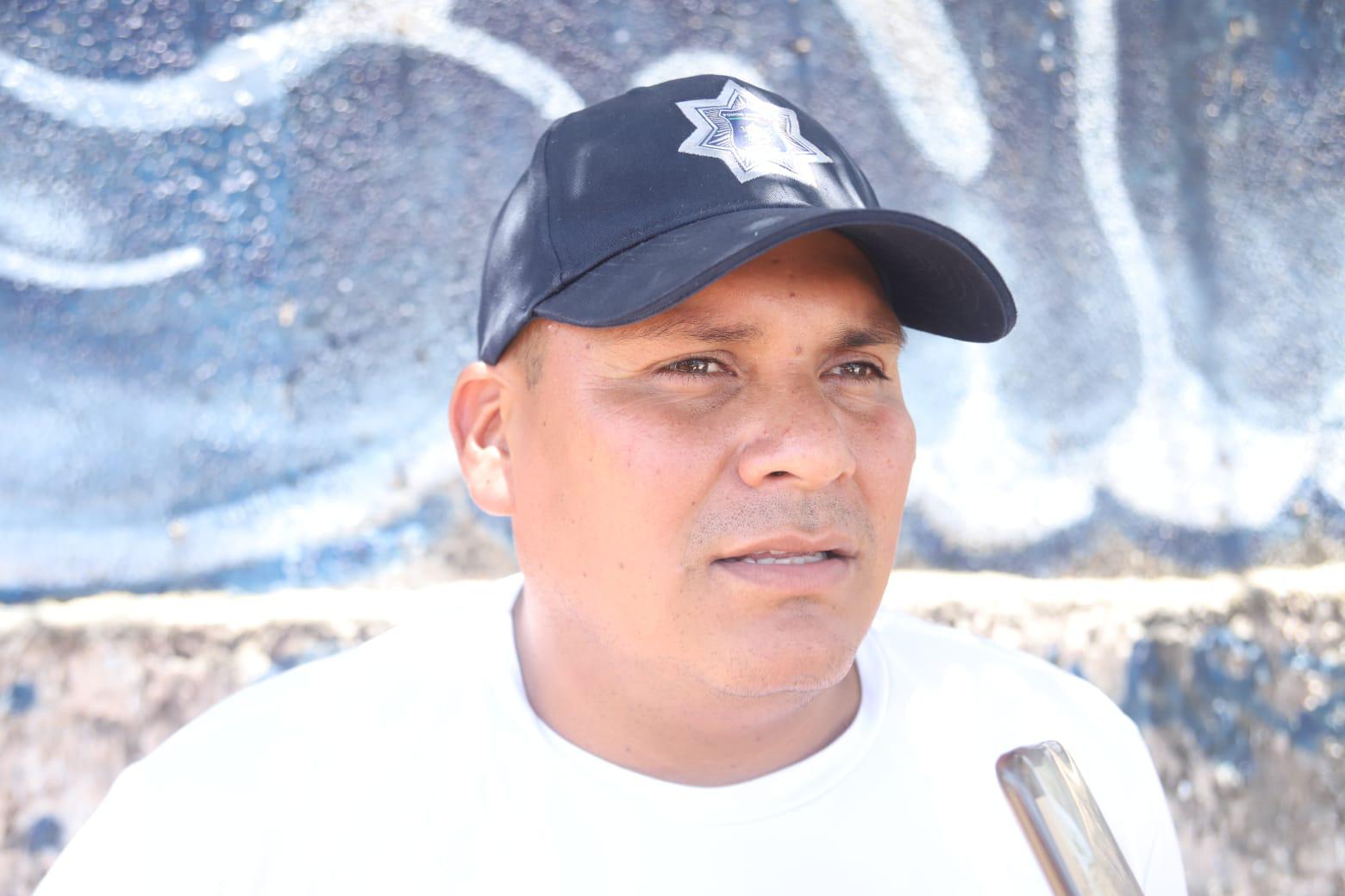 $!Bañistas evaden señales de precaución en playas de Mazatlán