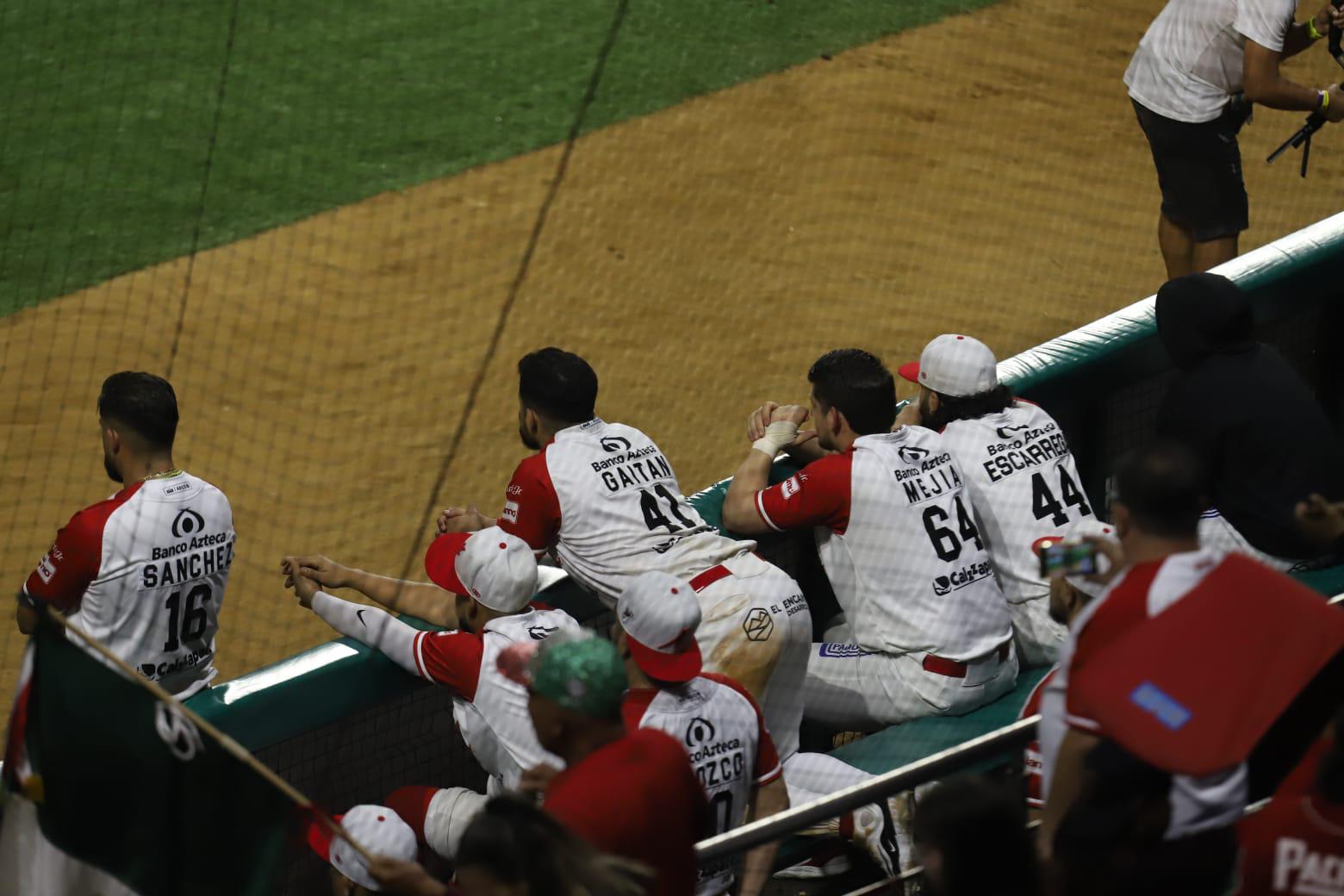 $!Entre una chispa de esperanza y lágrimas, así vivió el Teodoro Mariscal el campeonato de Naranjeros de Hermosillo