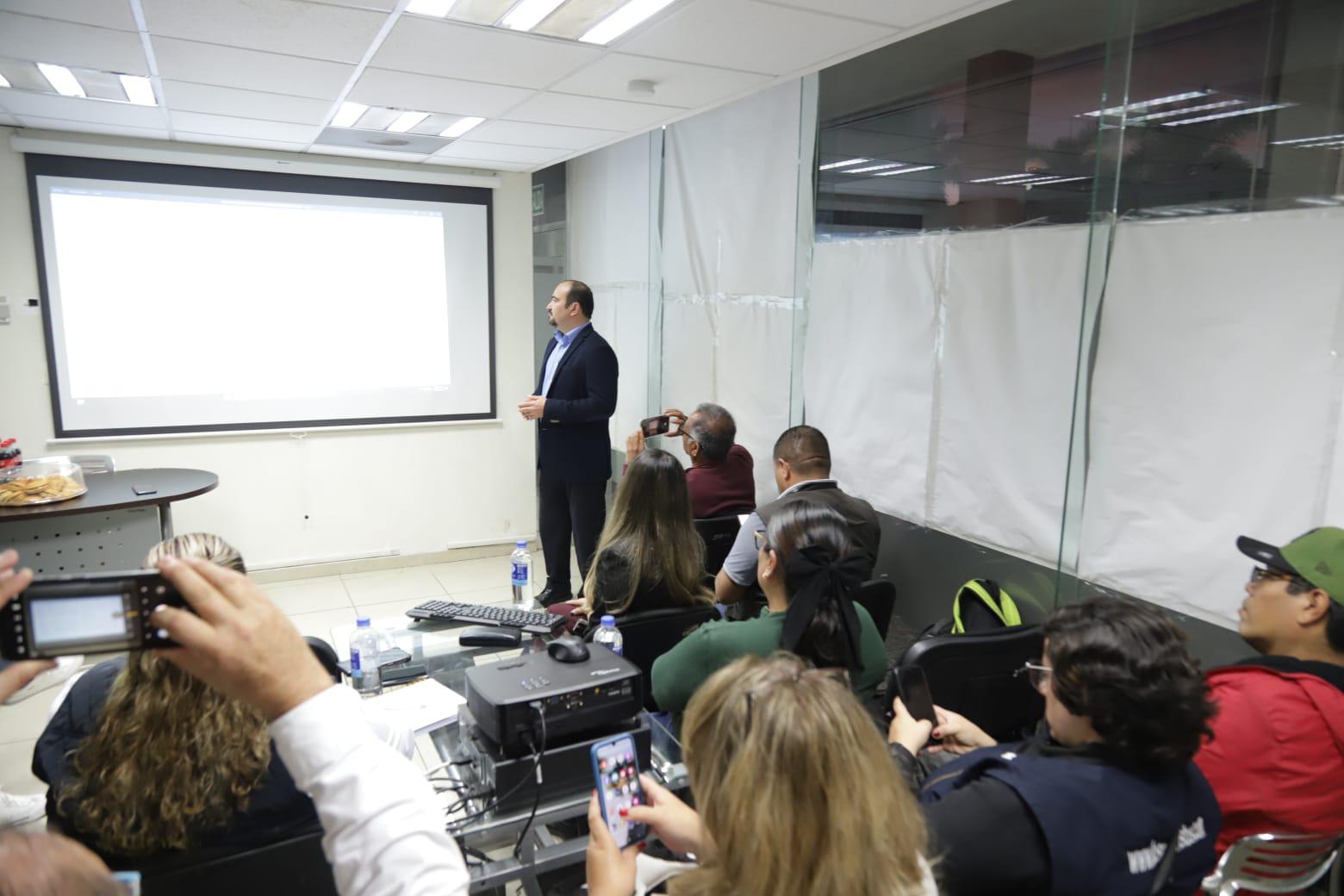 $!Imparte Fiscalía curso de Lenguaje Periodístico en el Sistema Penal Acusatorio a personal de medios en Mazatlán