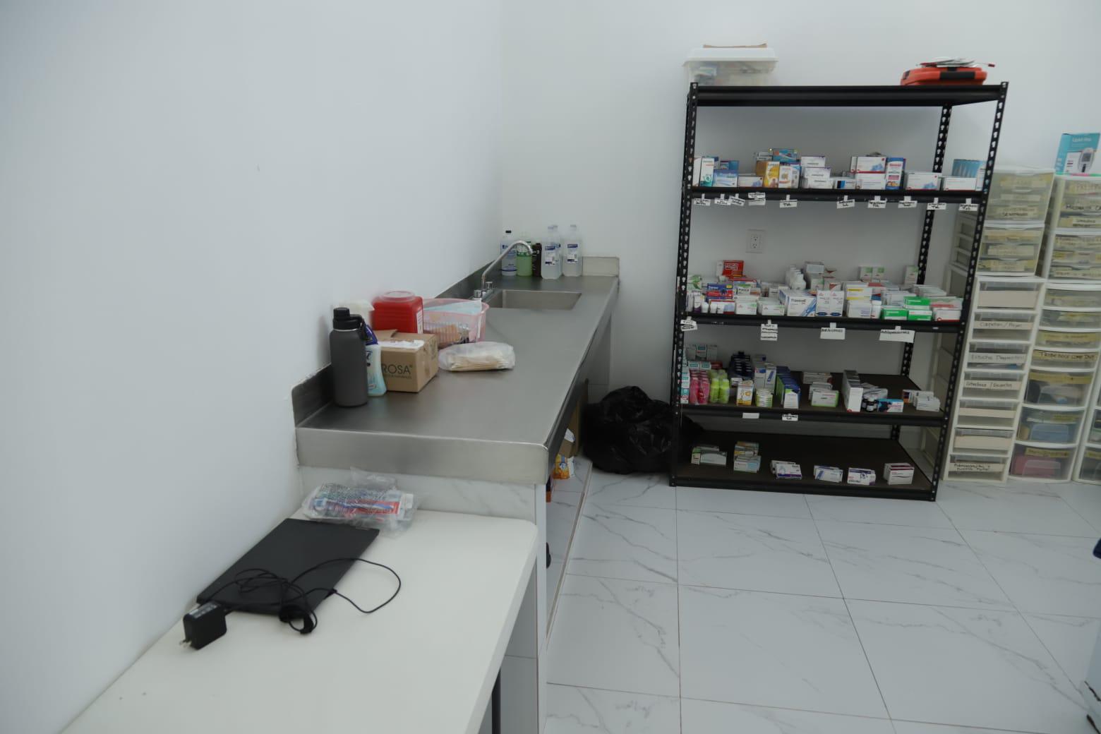 $!Inauguran primera clínica médica y dental en Barrón; tendrá atención gratuita