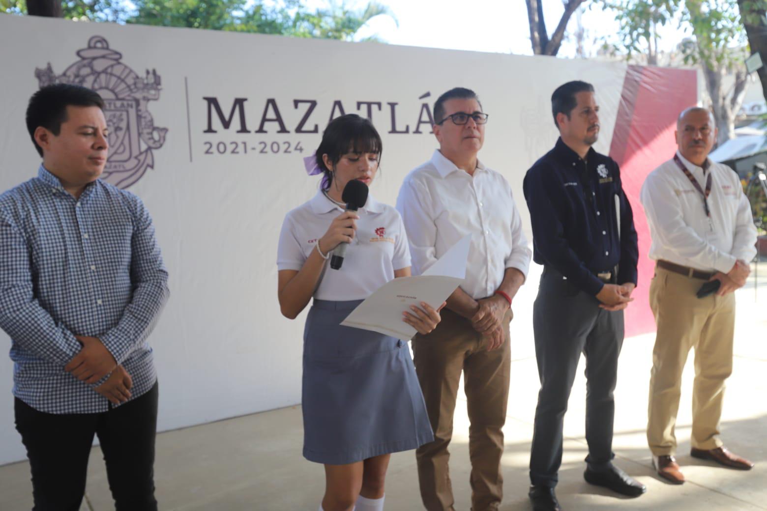 $!Inauguran techumbre en el CETis 127, en Mazatlán