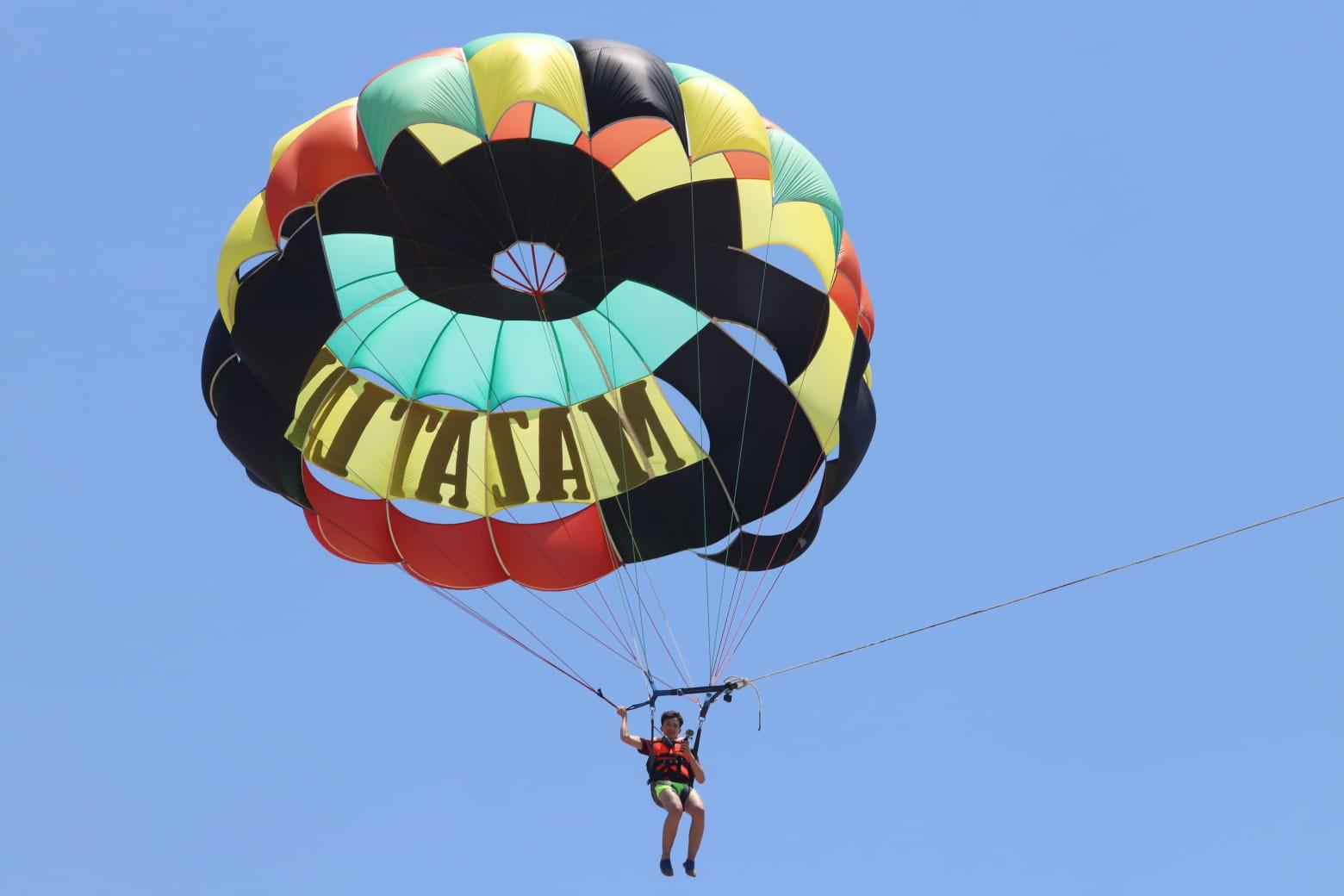 $!Mazatlán recibe la Semana Santa con menor afluencia en sus playas