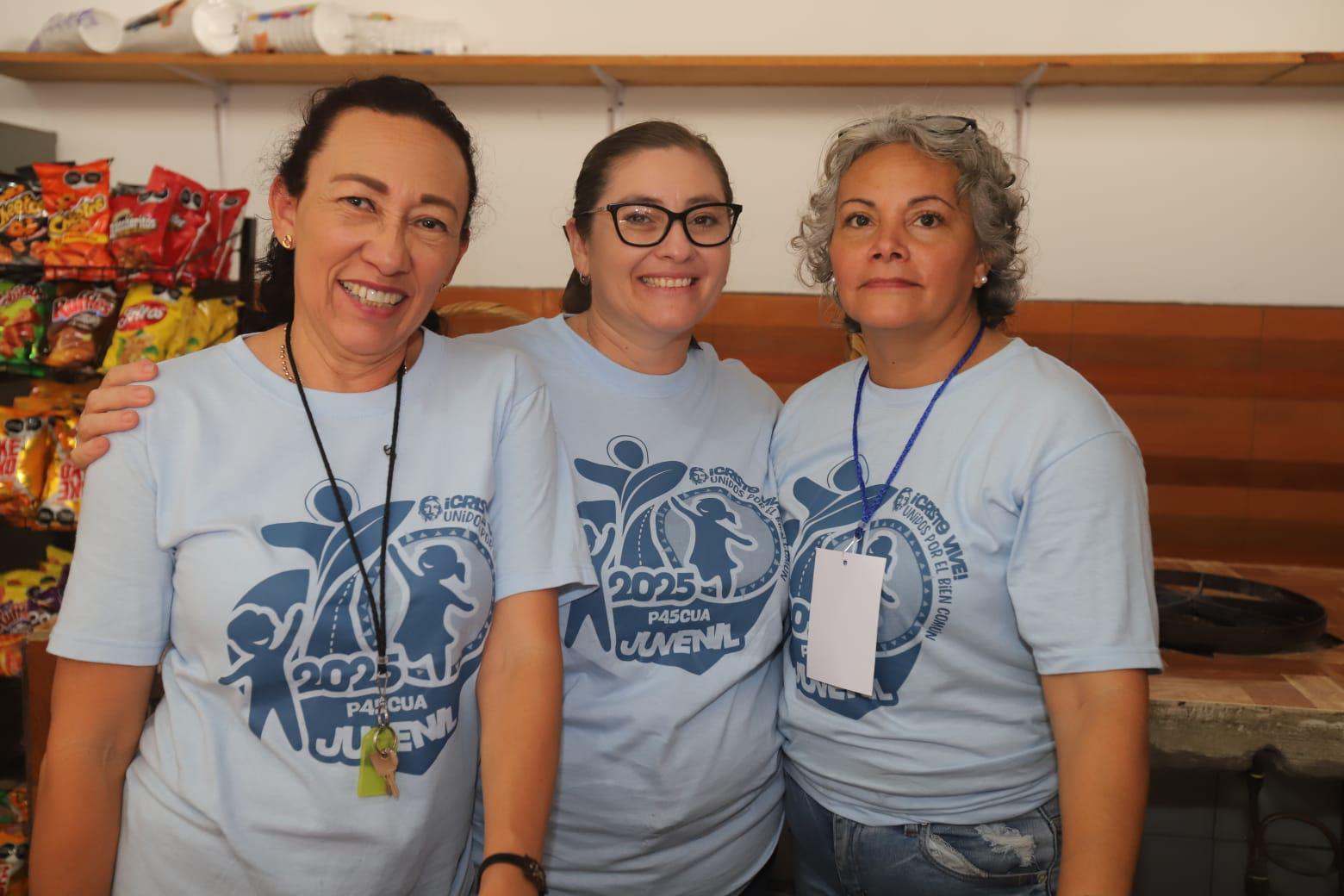 $!Judith Peraza Hernández, Brenda Zamudio y Karla Camarero.