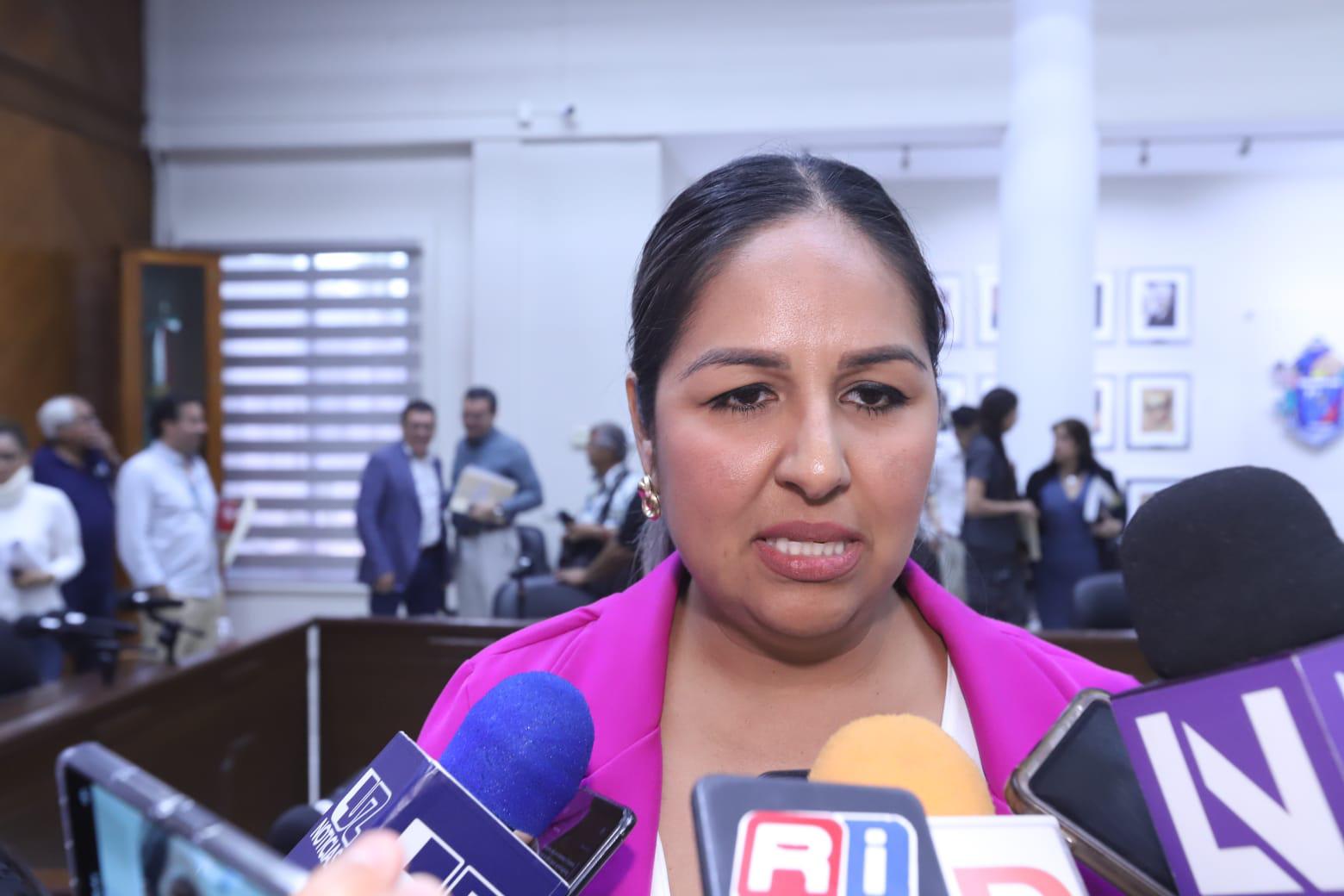 $!Otorgan licencia a dos regidores y toman protesta a tres ediles suplentes, en Mazatlán