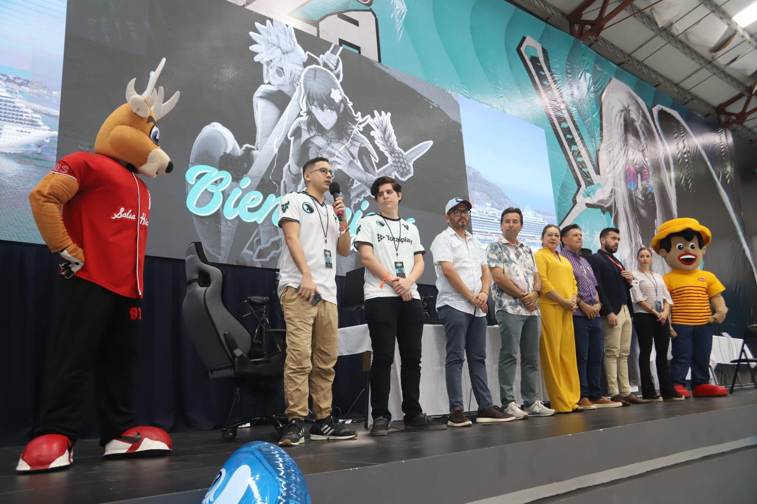 $!Cortan listón de Delfino Maza 2023, en el Lobo Dome