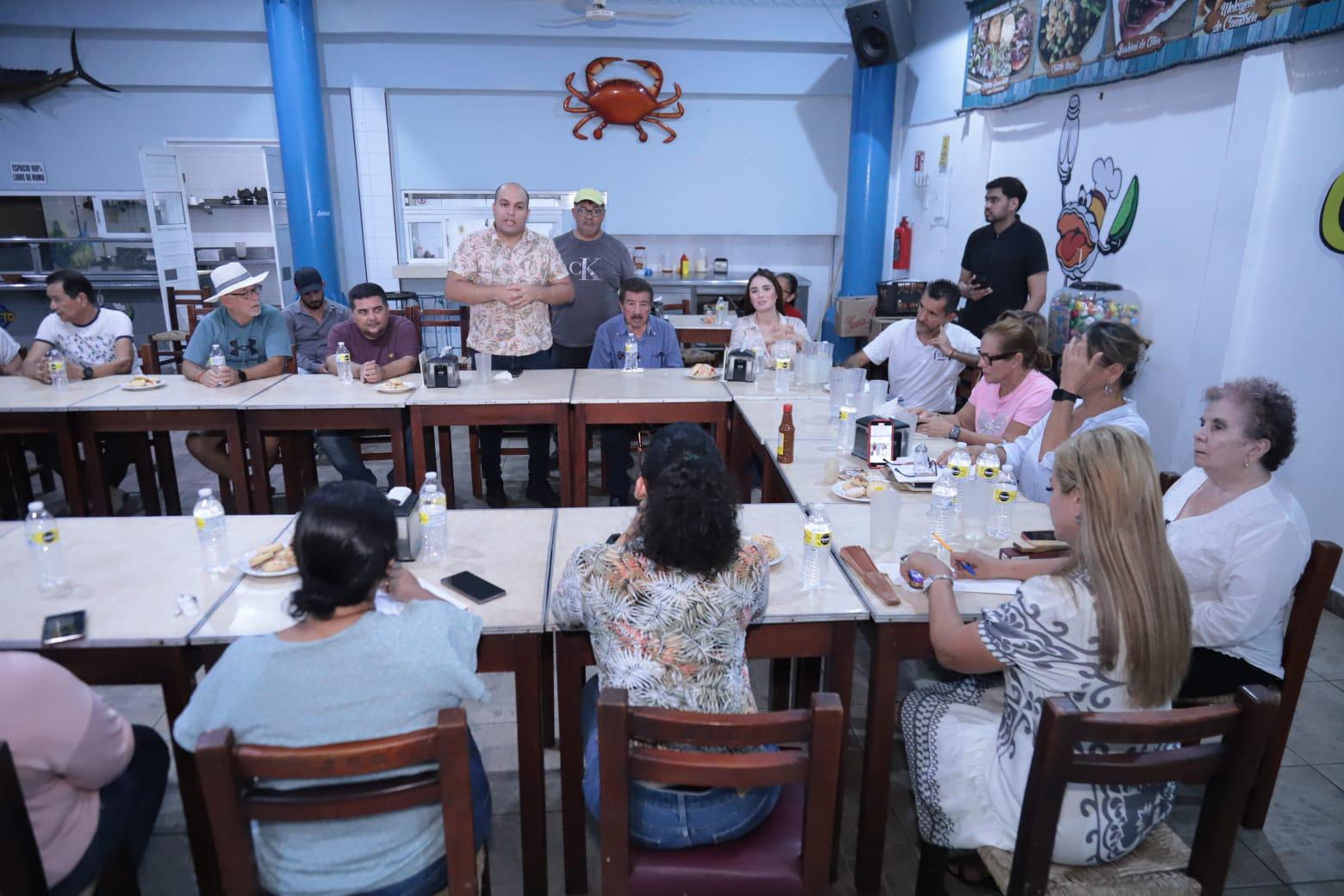 $!Vecinos defensores de la Laguna del Camarón, esperarán resultados de expertos de la UNAM