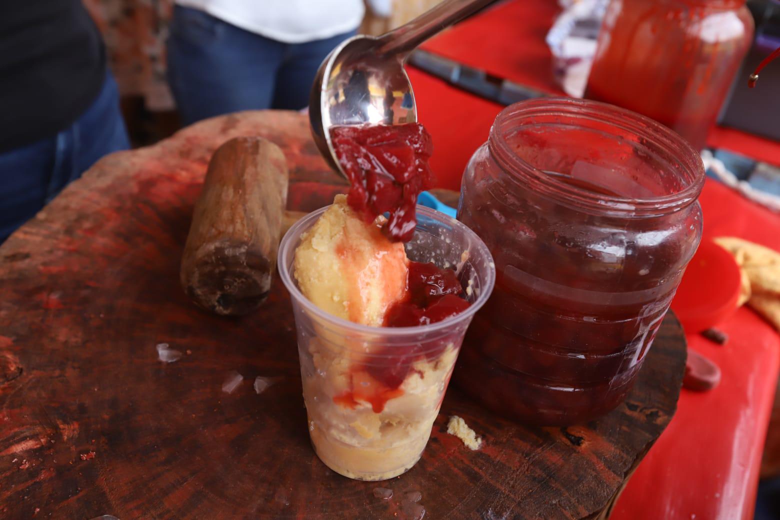 $!Aumentan en un 65% las visitas al tianguis del Pueblo Señorial de La Noria