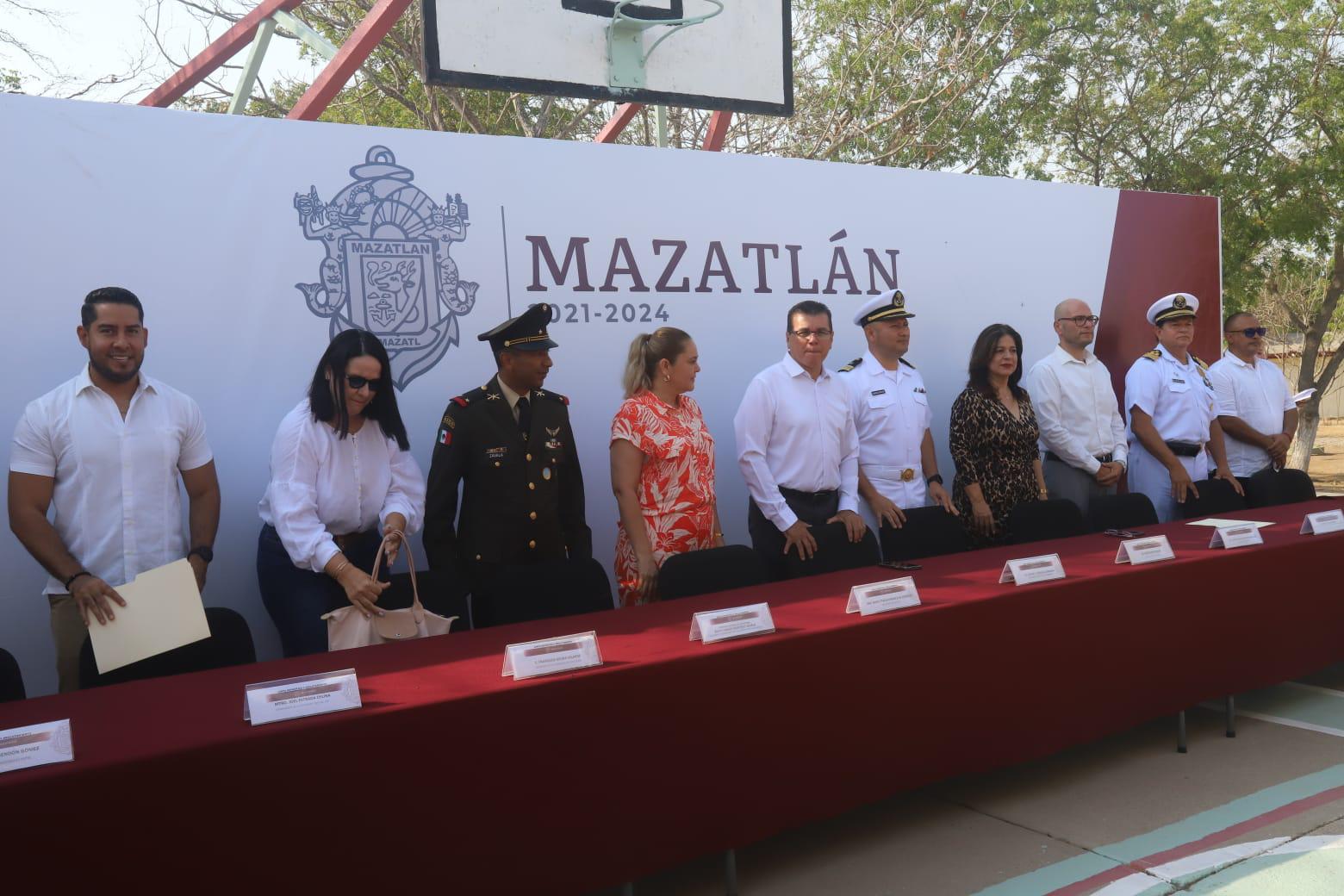 $!Destaca Alcalde importancia de bachilleratos tecnológicos para Mazatlán